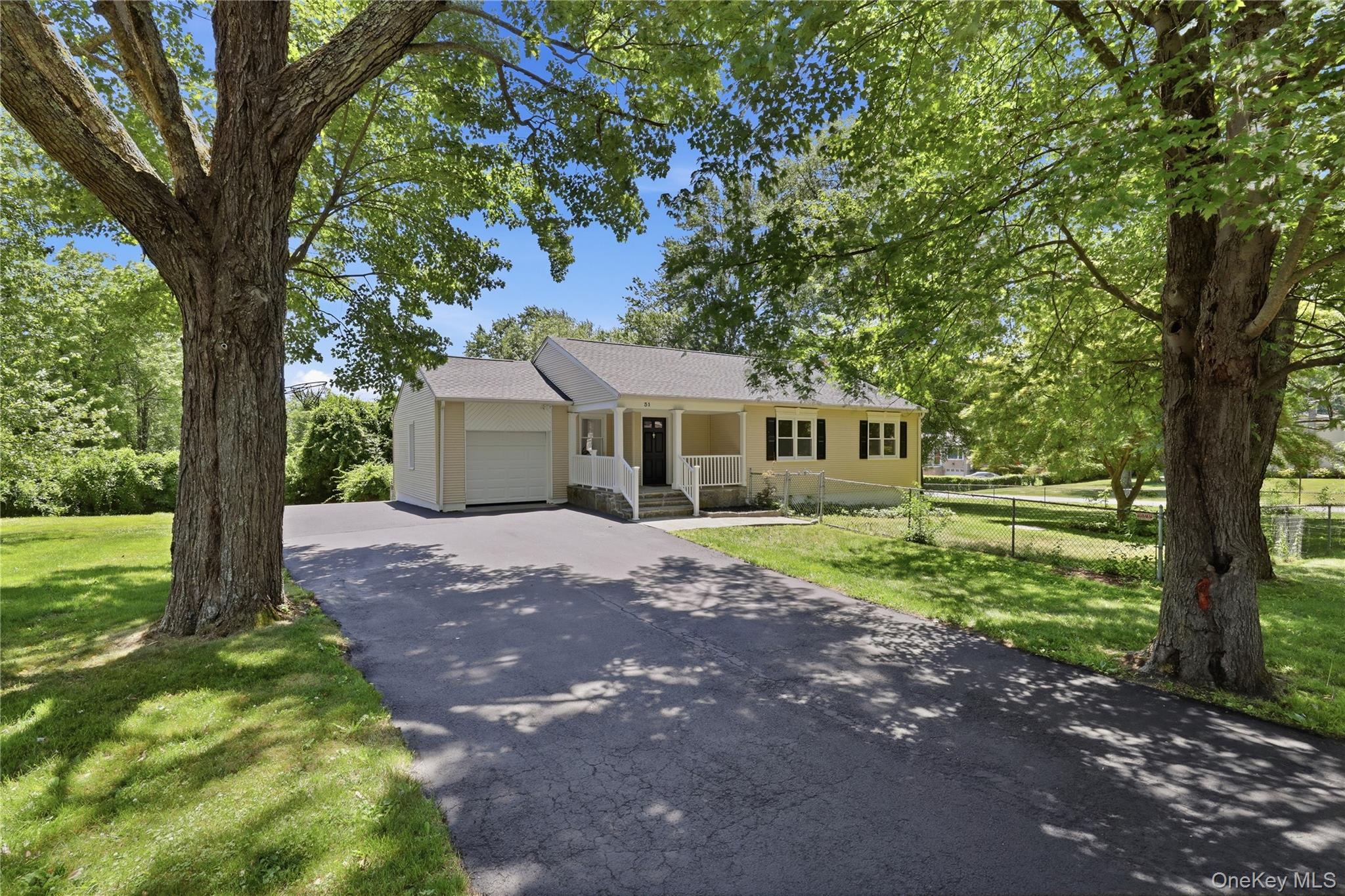 31 Larkspur Drive Property Photo 1
