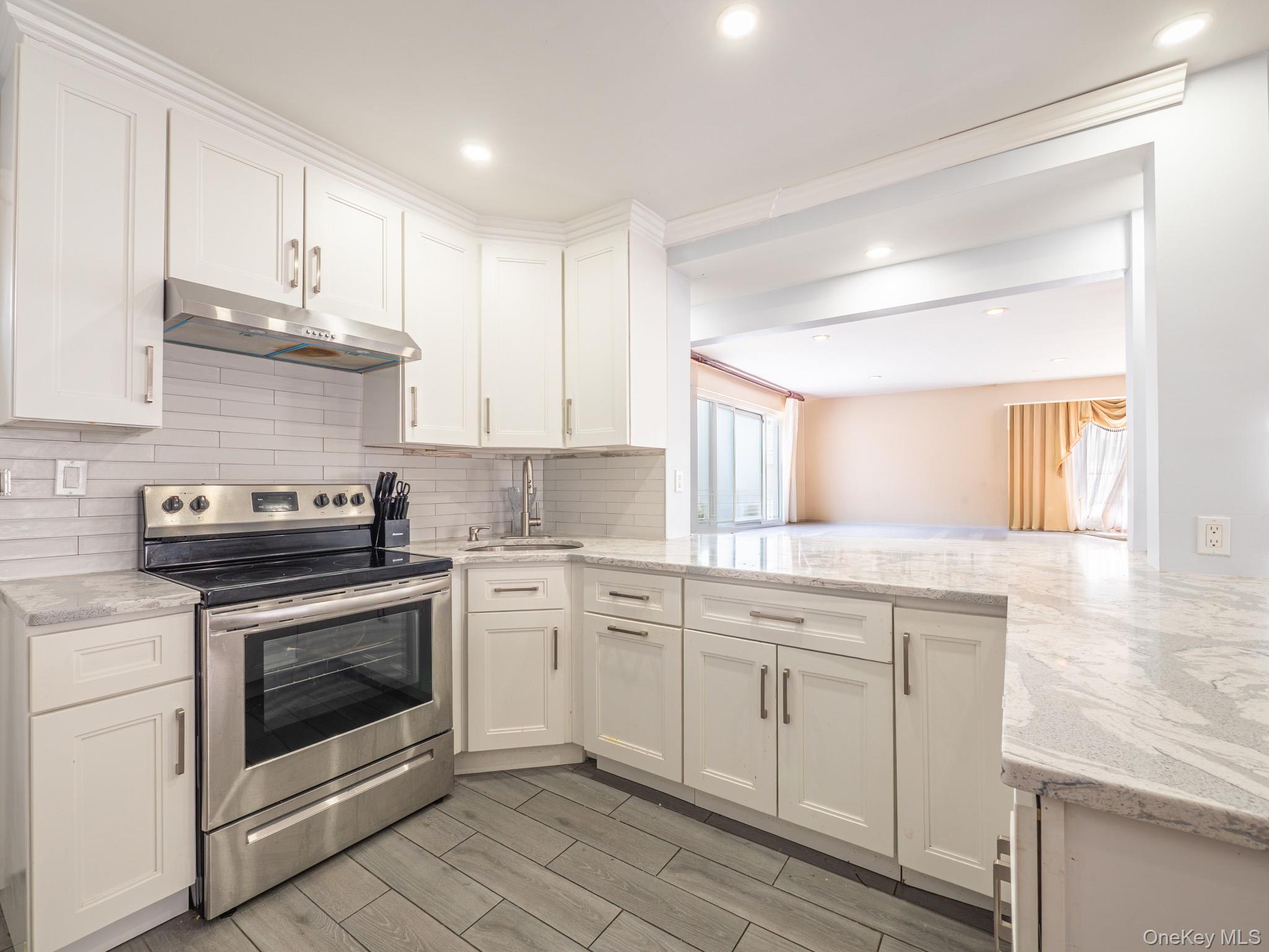 75-75 180th Street Property Photo 12