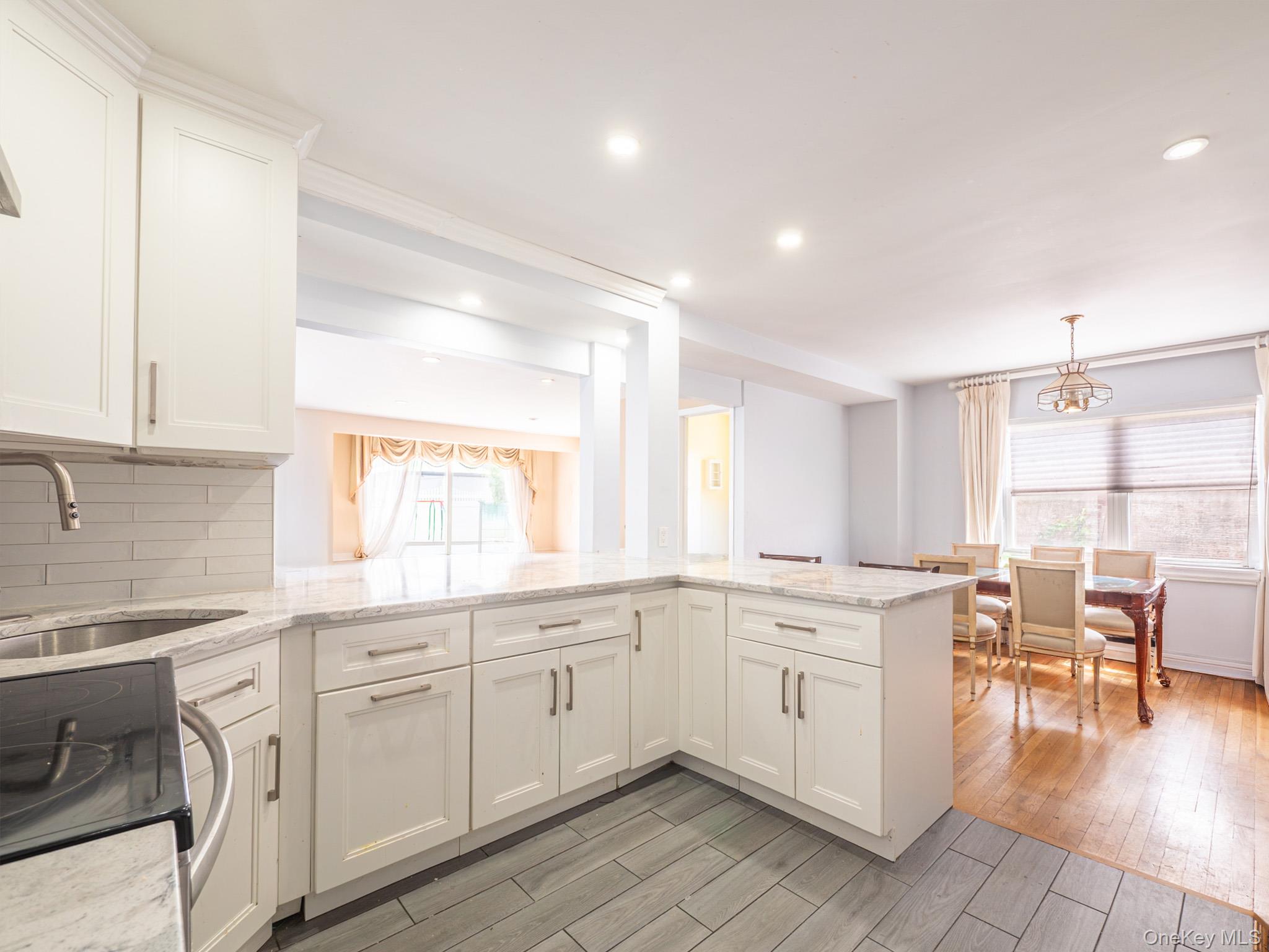 75-75 180th Street Property Photo 14