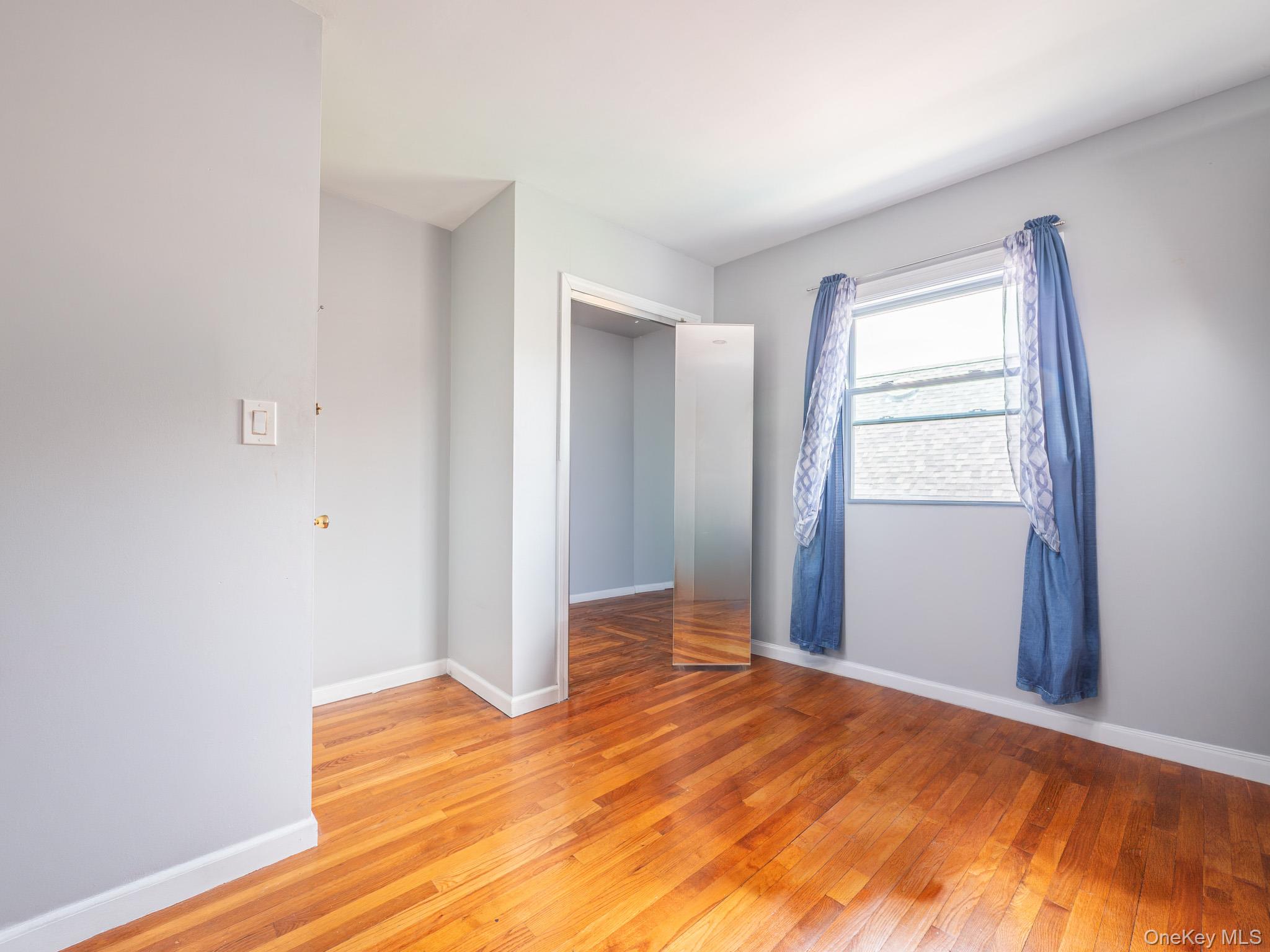 75-75 180th Street Property Photo 23
