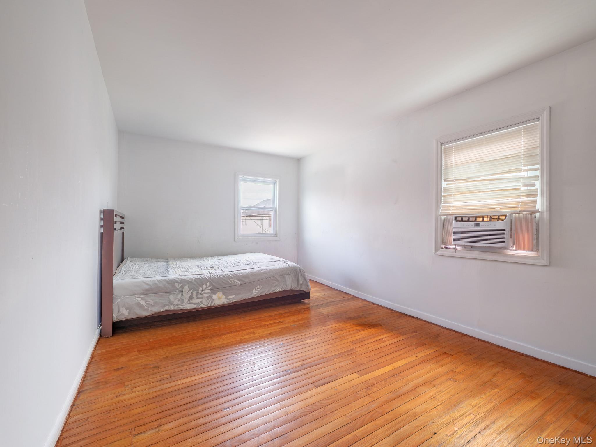 75-75 180th Street Property Photo 24