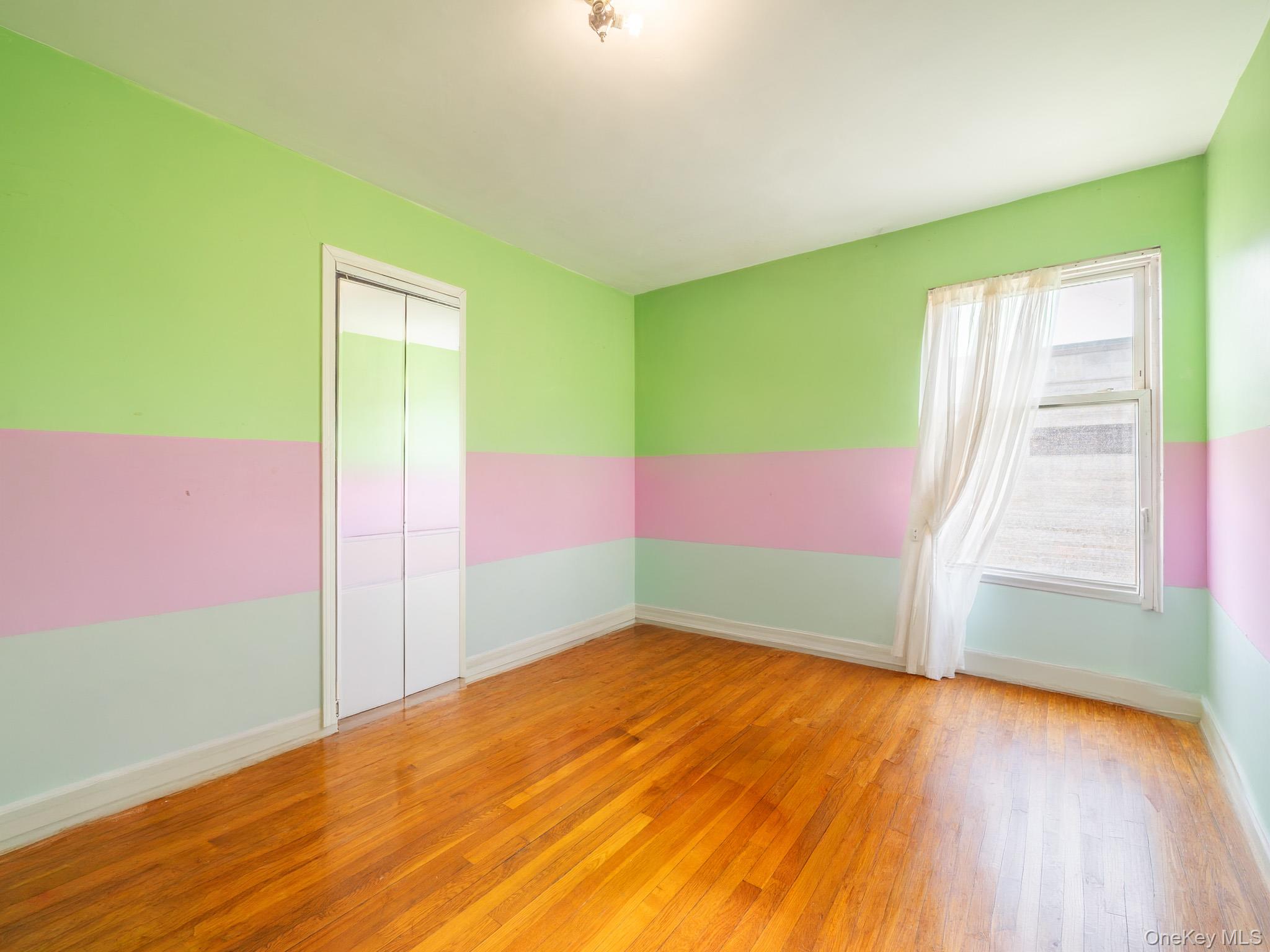 75-75 180th Street Property Photo 25