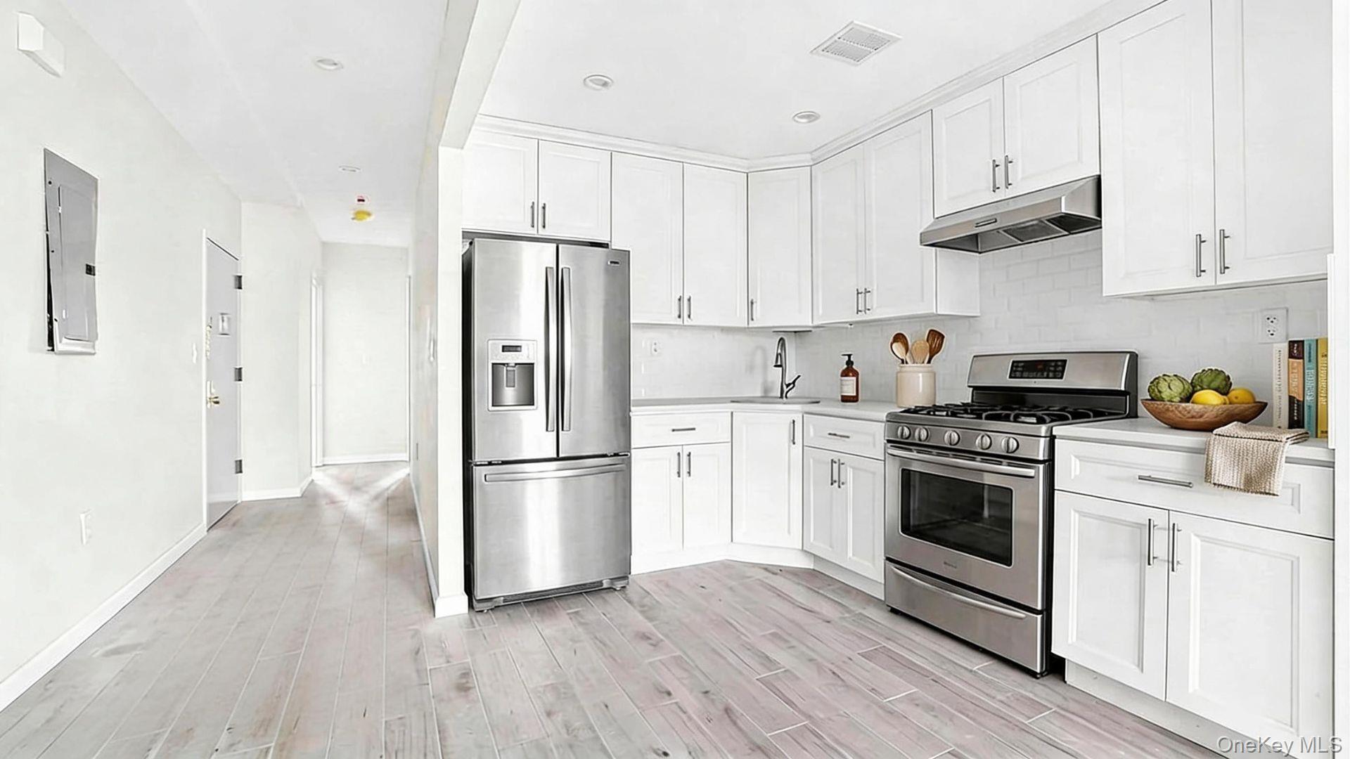 504 Van Nest Property Photo 4