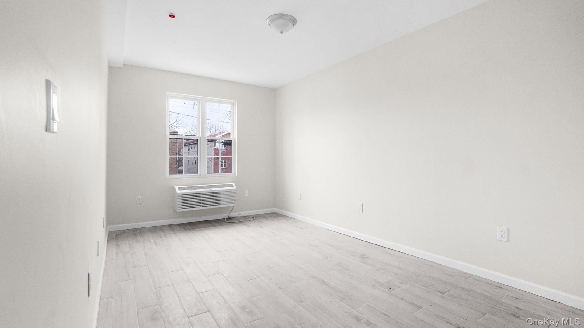 504 Van Nest Property Photo 12