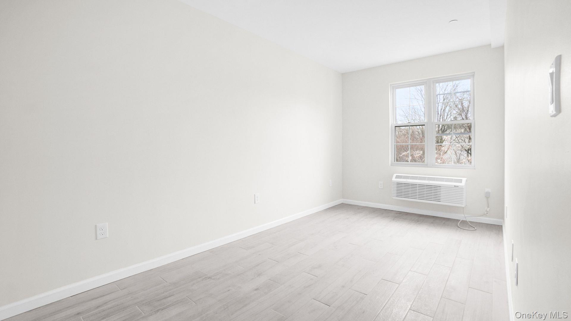 504 Van Nest Property Photo 14