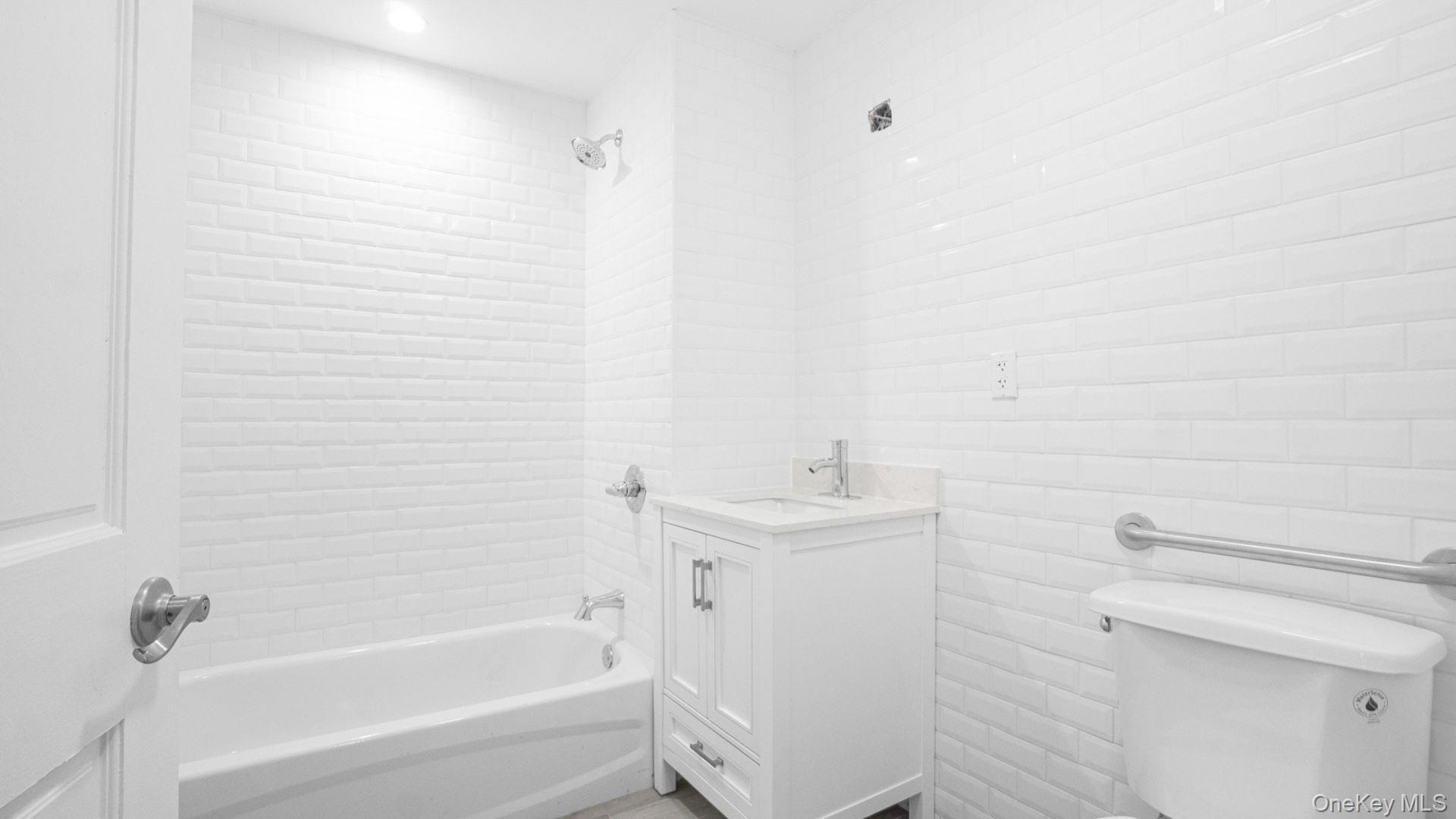 504 Van Nest Property Photo 20