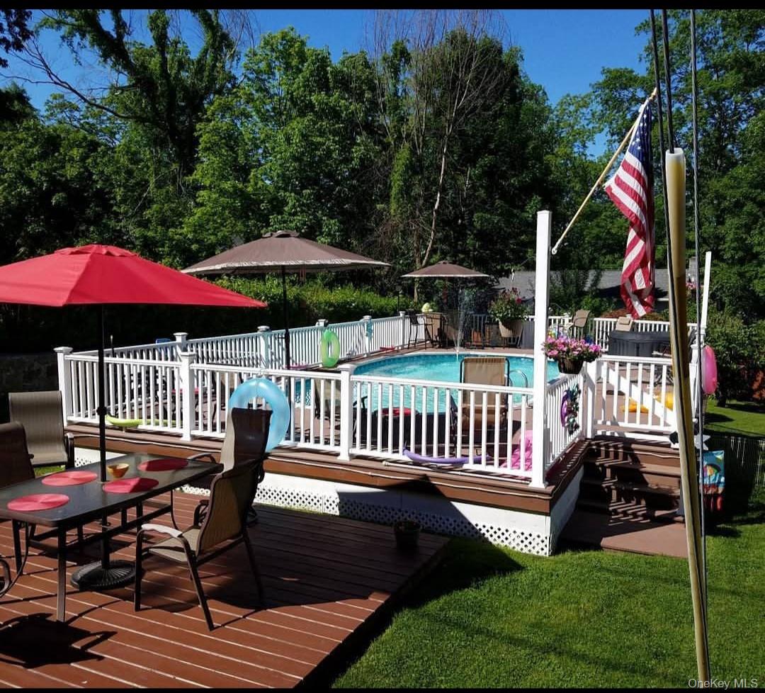 37 Valhalla Road Property Photo 2