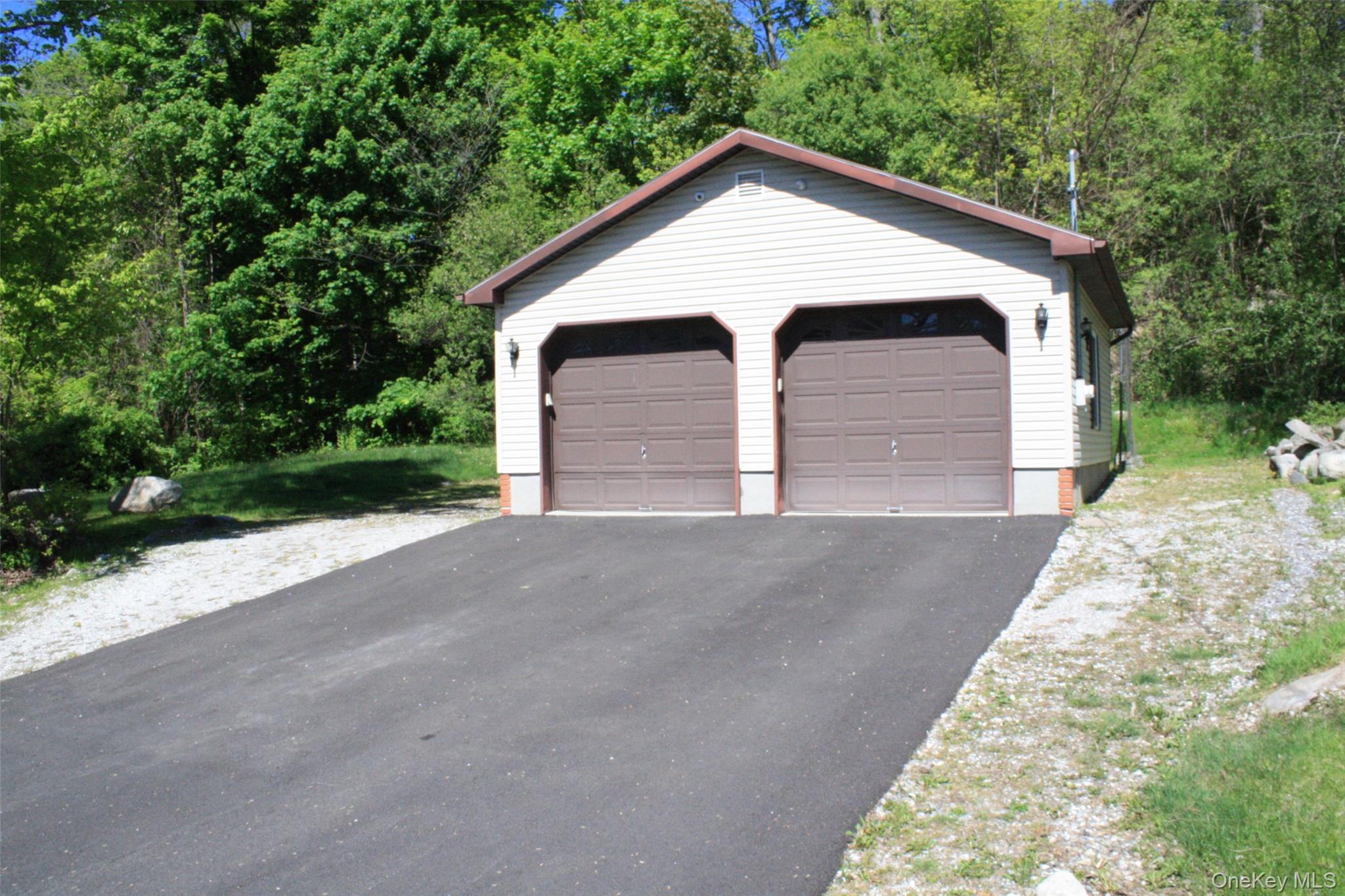 37 Valhalla Road Property Photo 8
