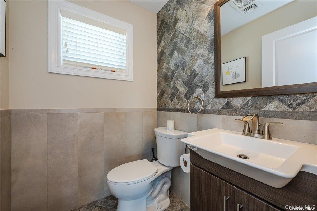 206 Grand Boulevard Property Photo 17