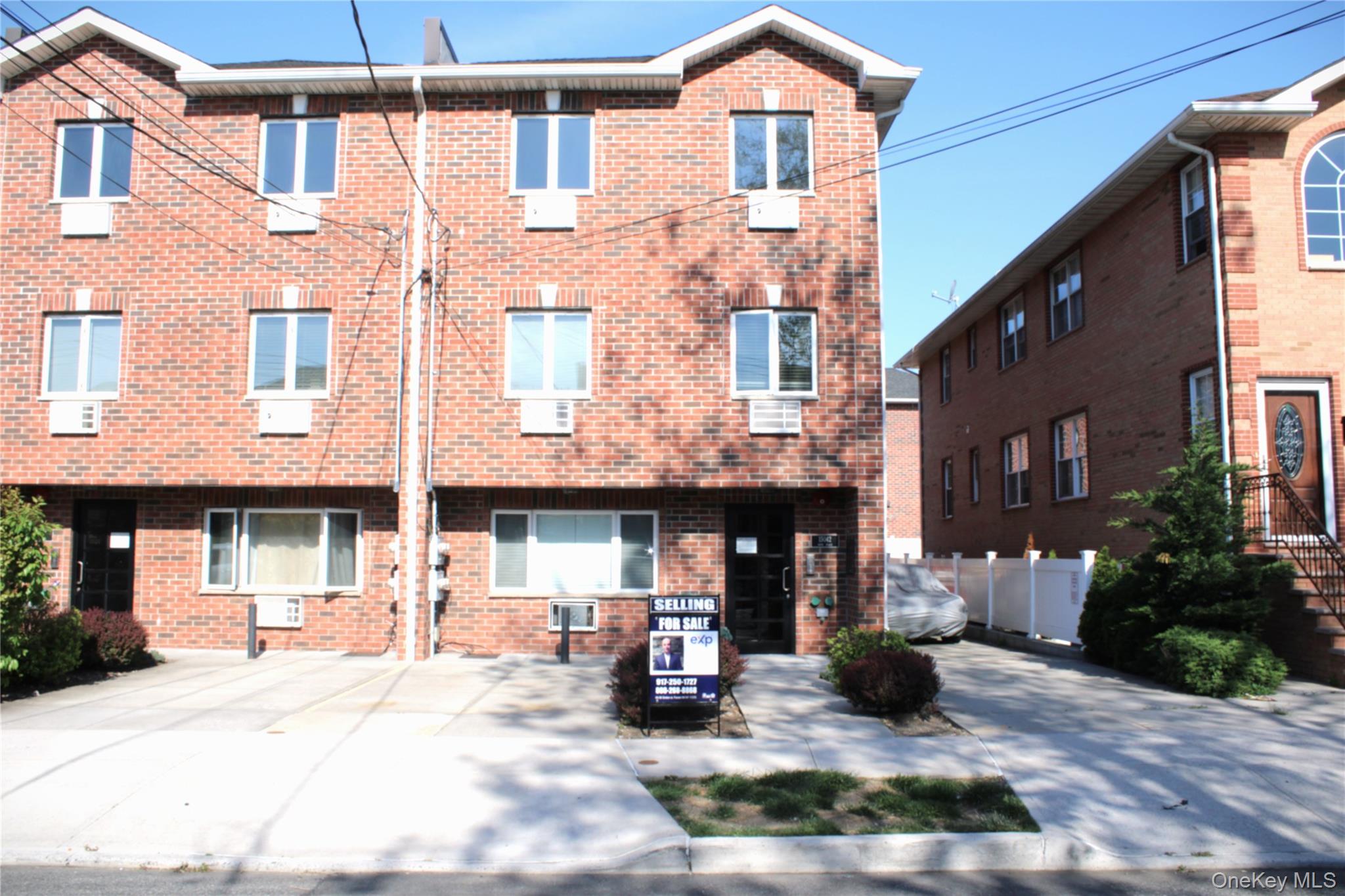 150-42 99th Place Property Photo 1