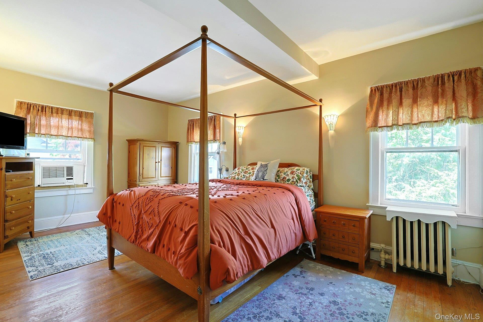 533 Manhattan Avenue Property Photo 20