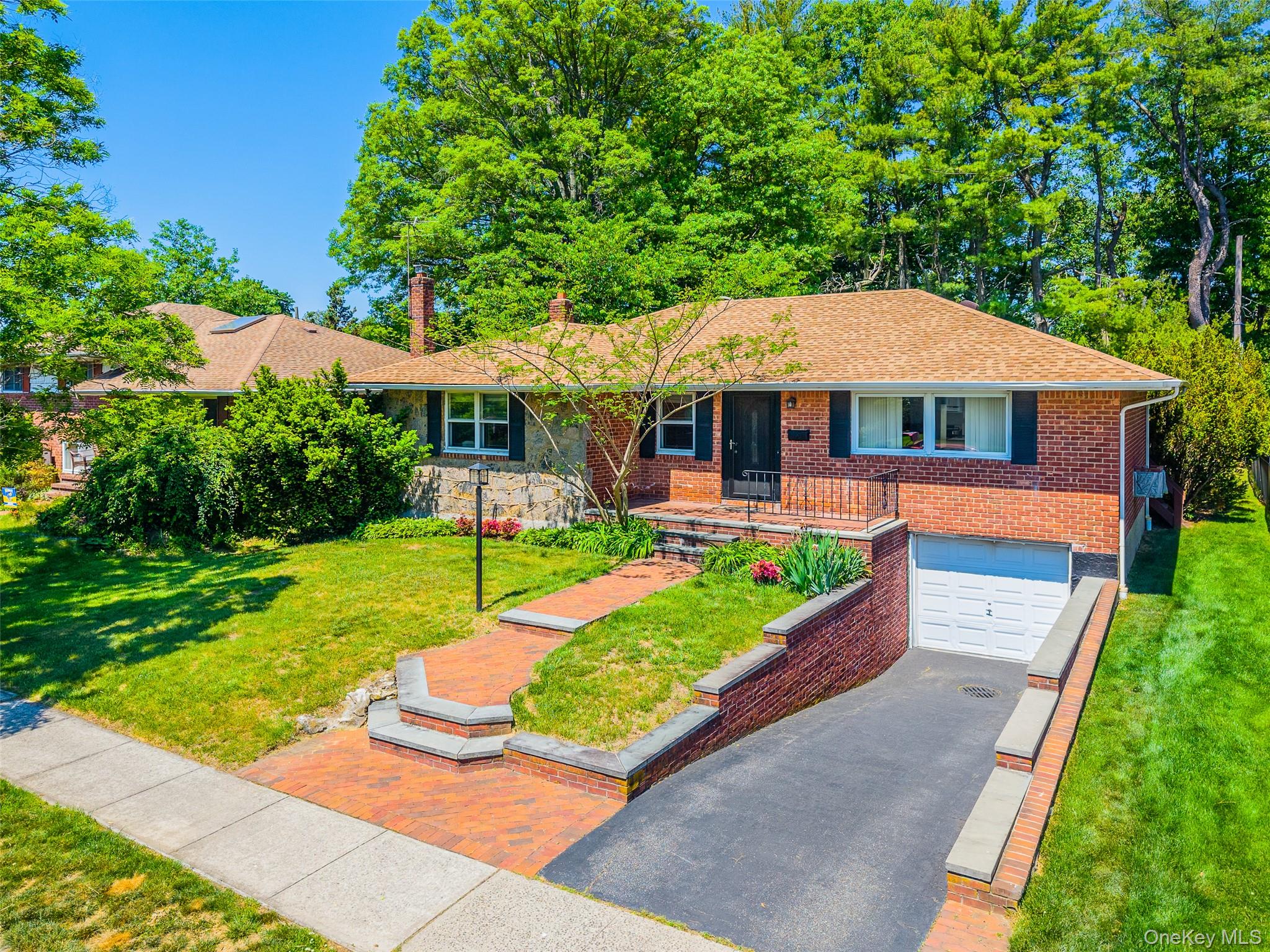205 Halsey Avenue Property Photo 4