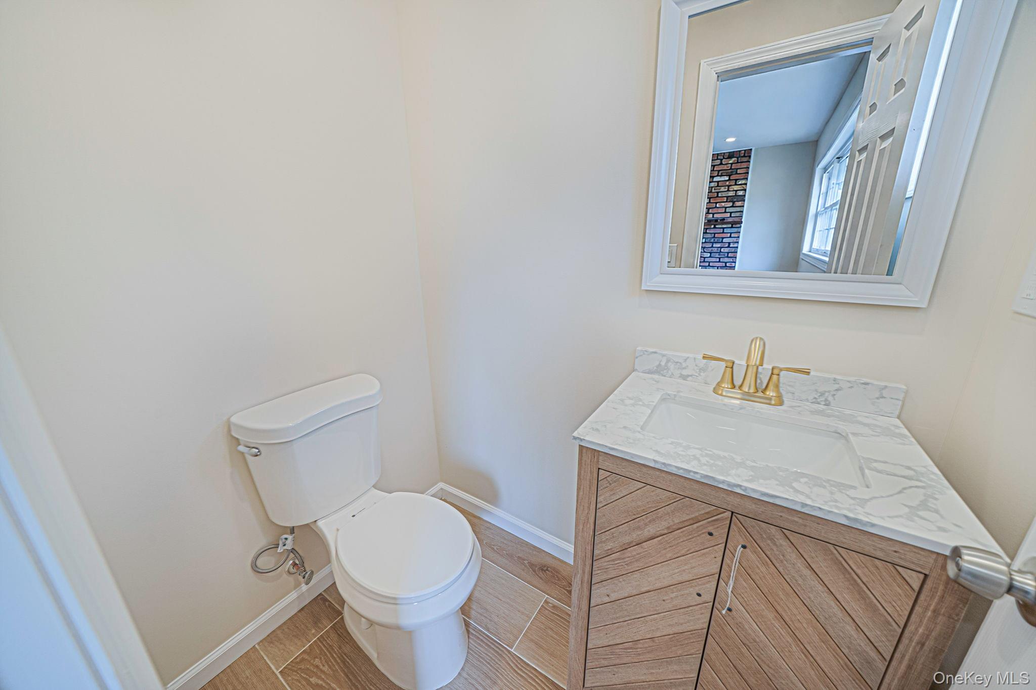 5 Cheryl Lane Property Photo 26