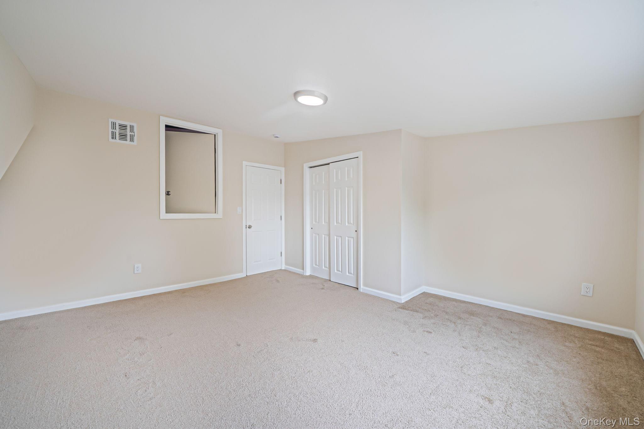 5 Cheryl Lane Property Photo 32