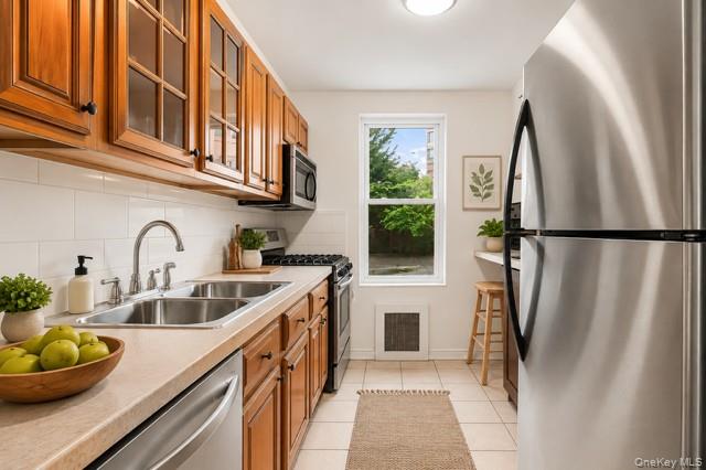 7510 Yellowstone Boulevard 2c Property Photo 3