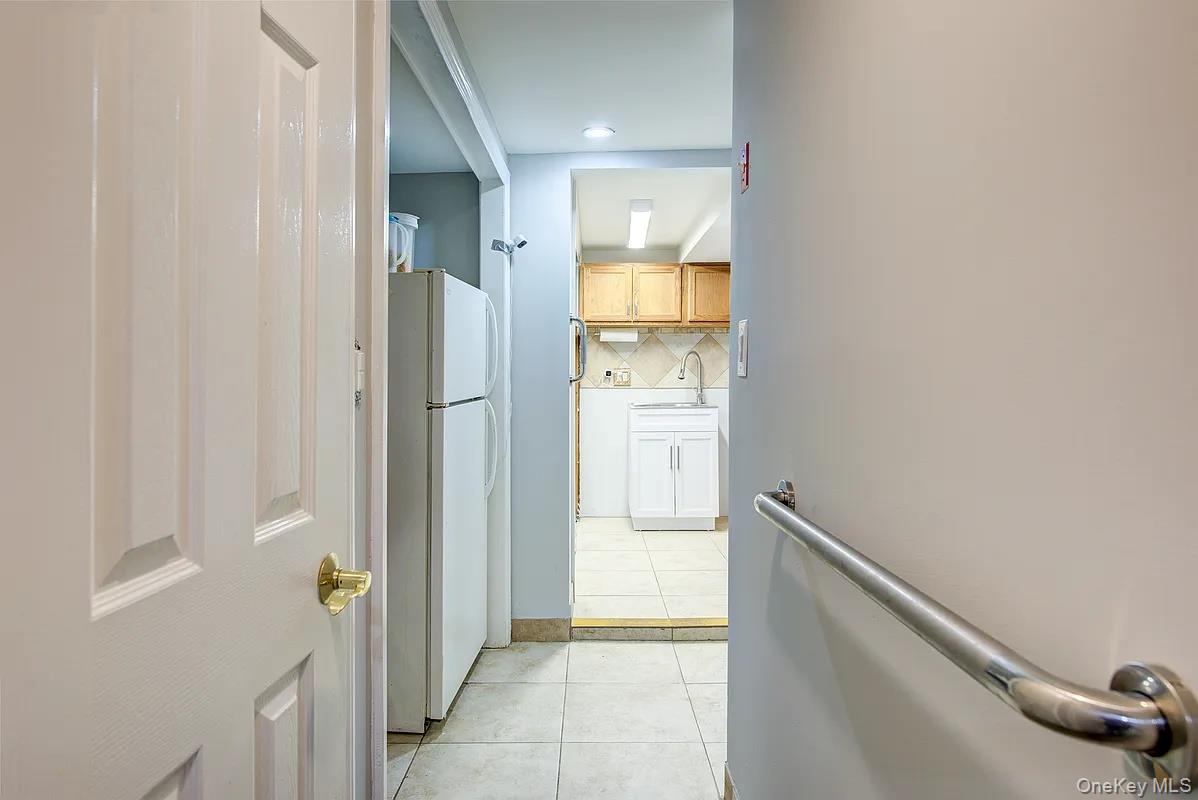 90-10 69th Avenue Property Photo 27