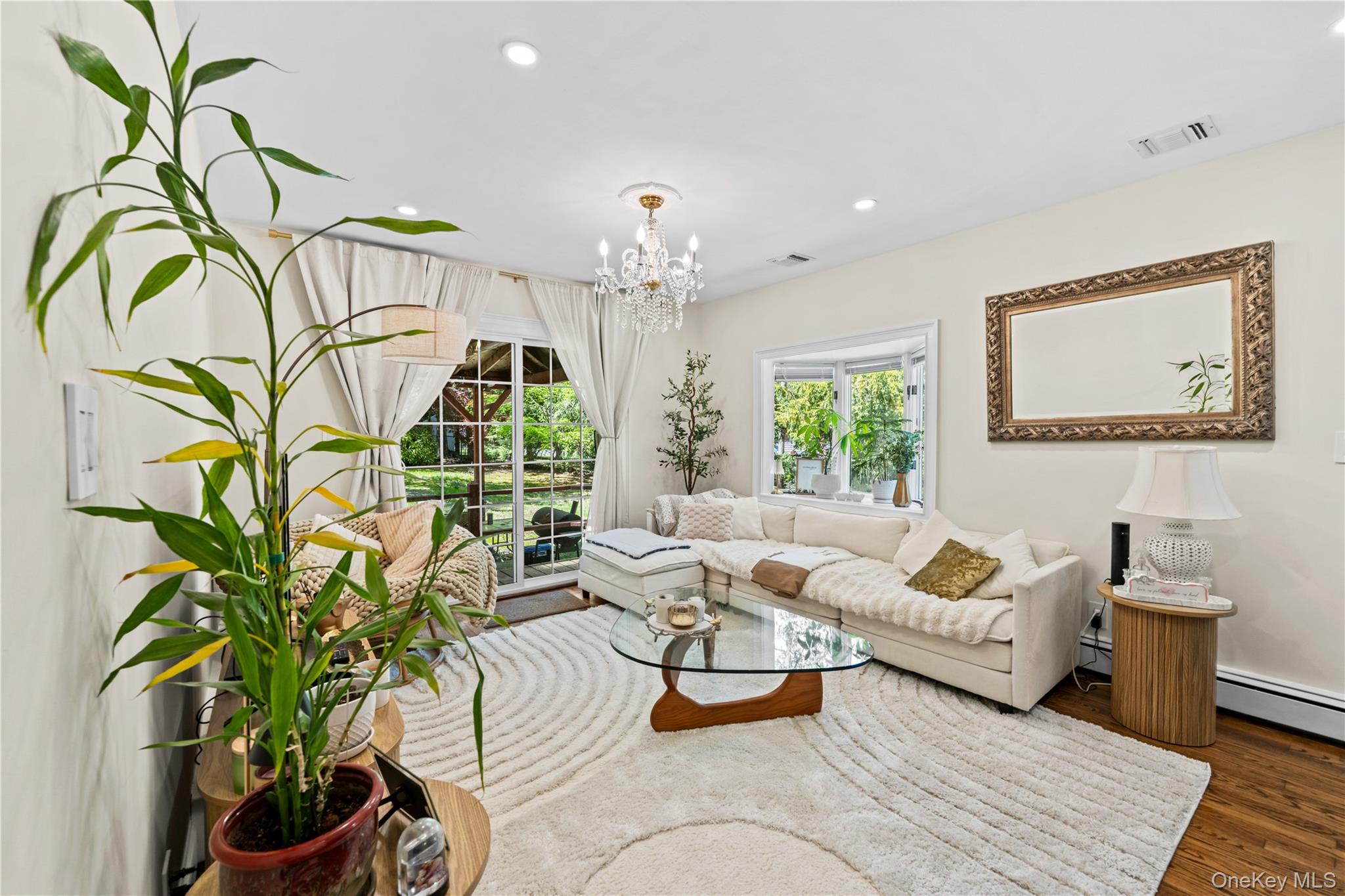 5 Windsor Lane Property Photo 8