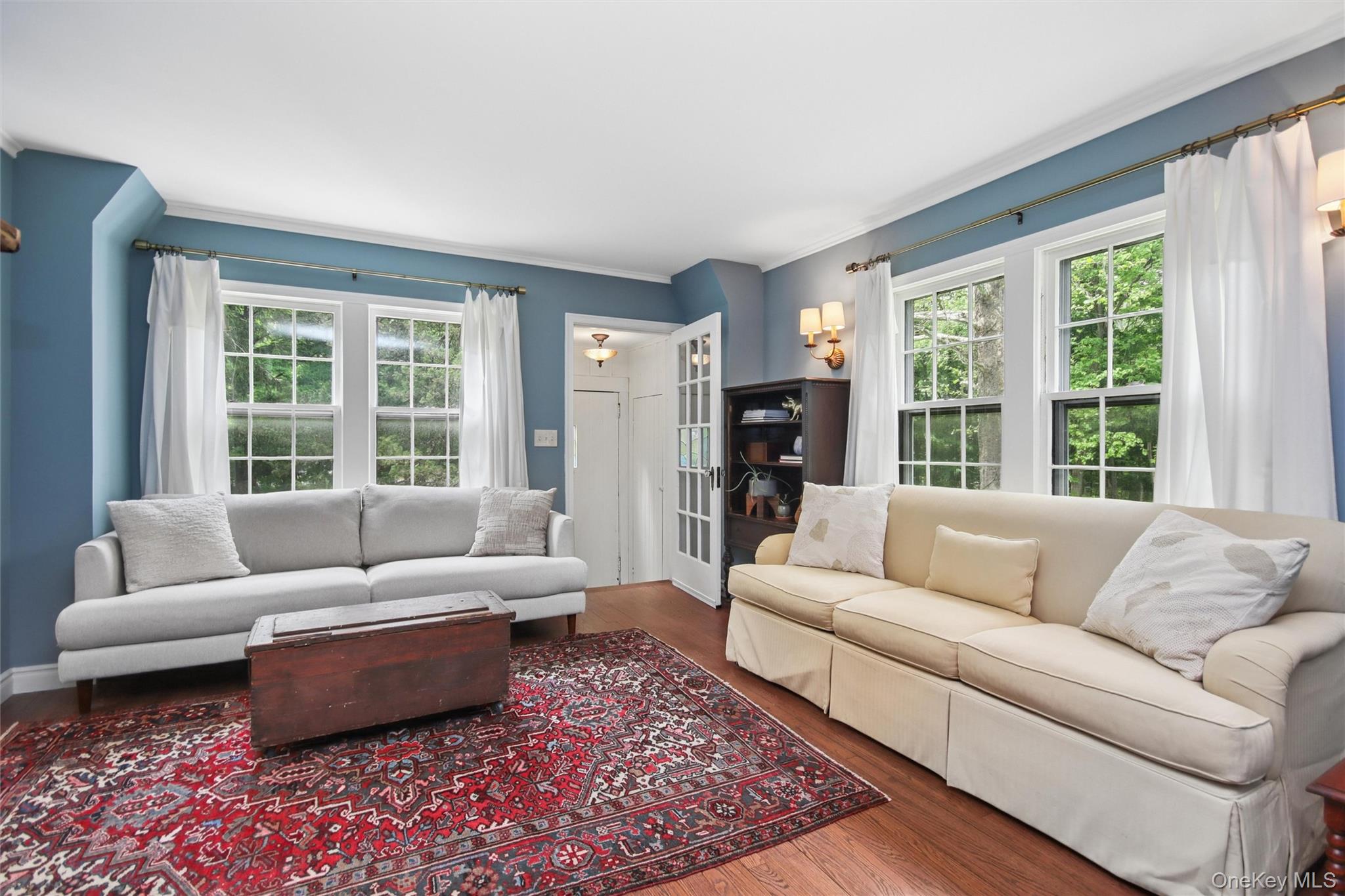 106 Broadway Property Photo 3