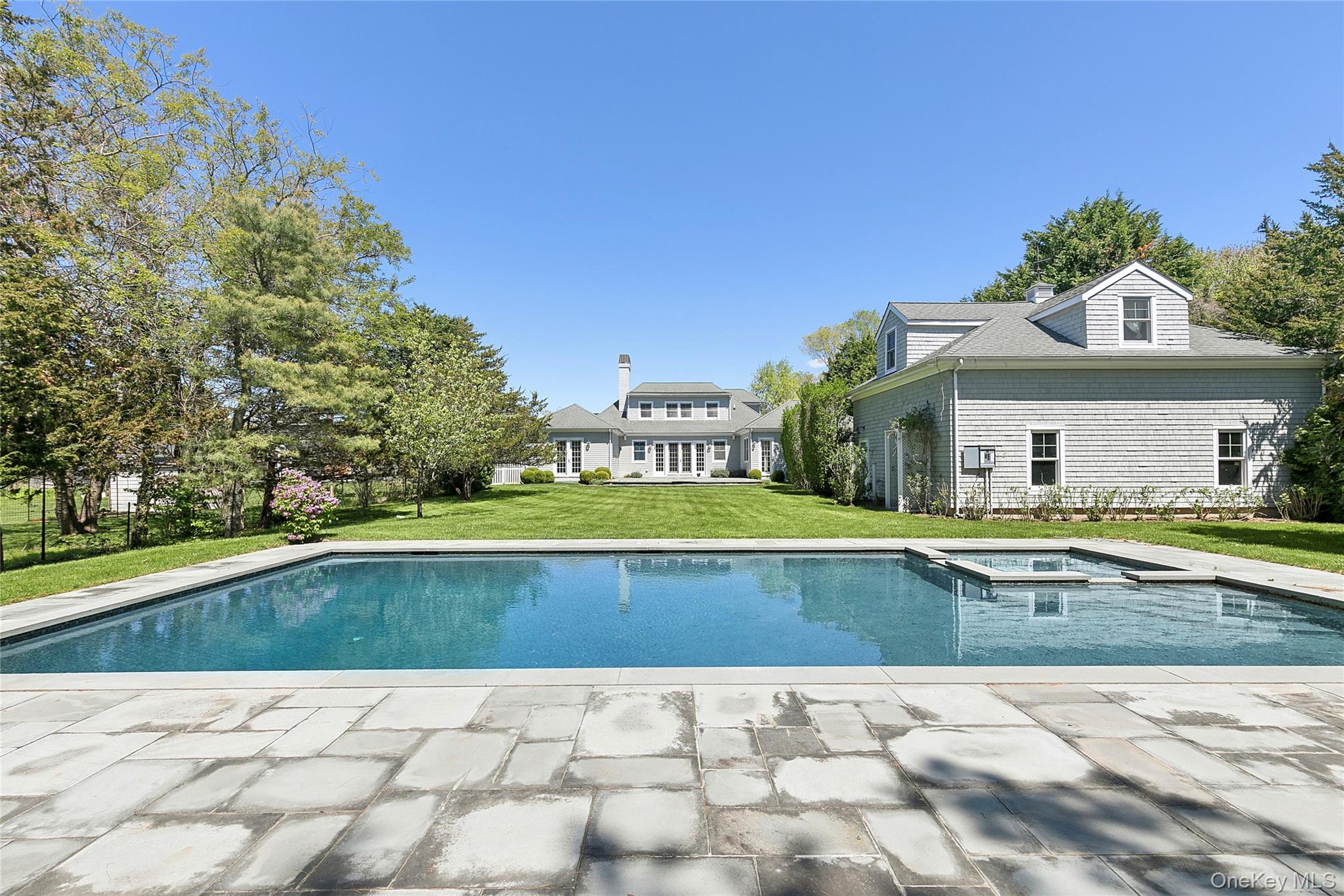 41 Edgewood Avenue Property Photo 1
