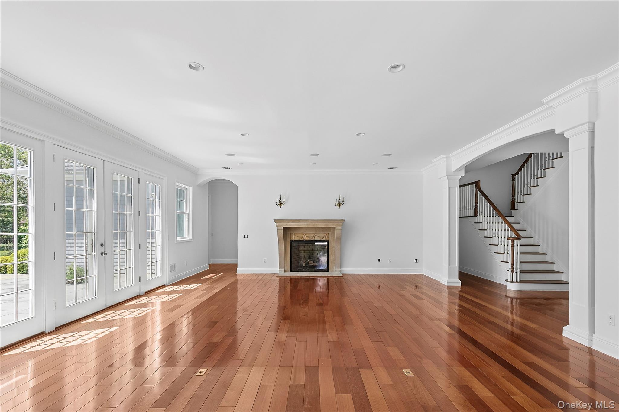 41 Edgewood Avenue Property Photo 3