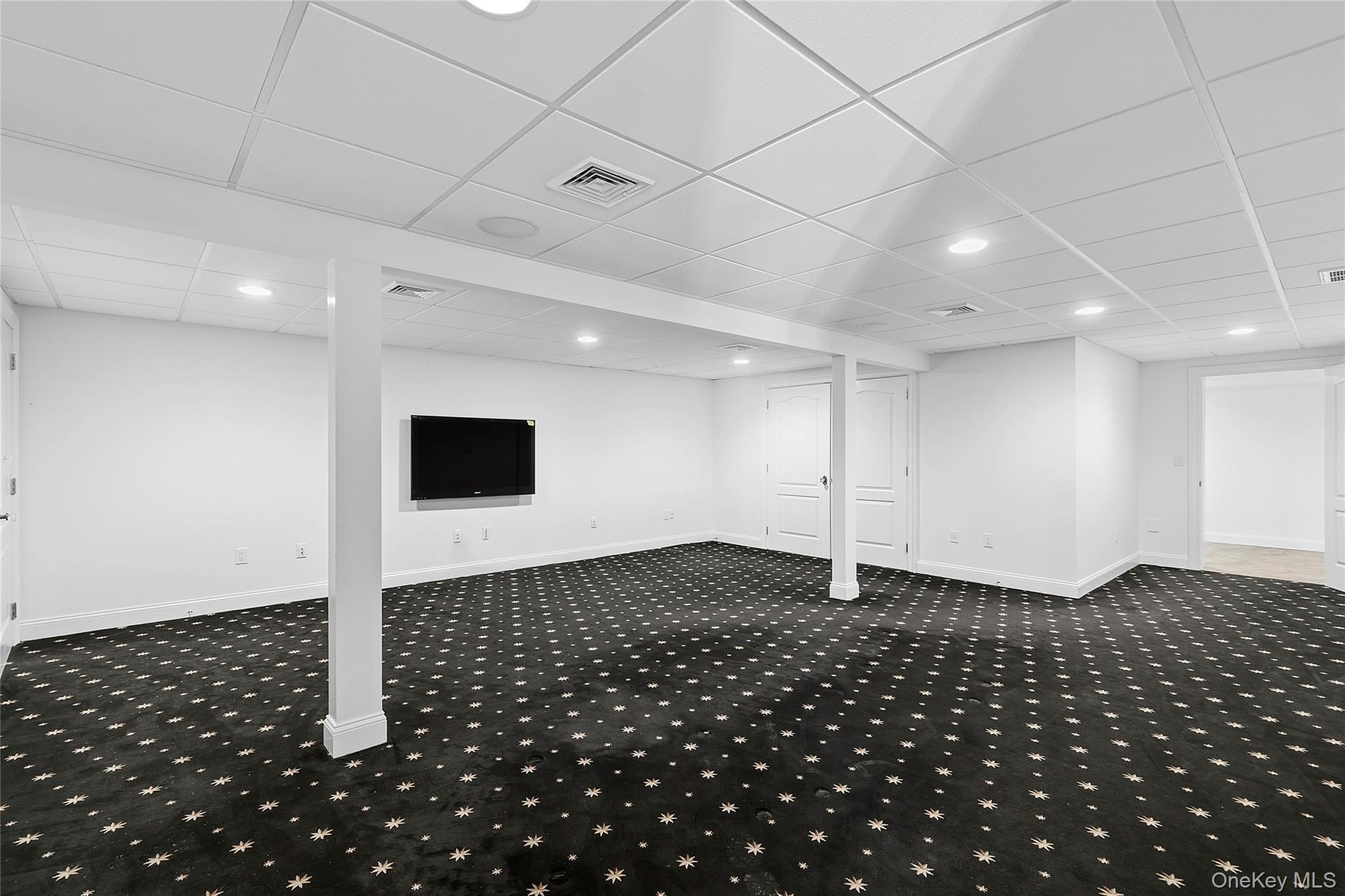 41 Edgewood Avenue Property Photo 12