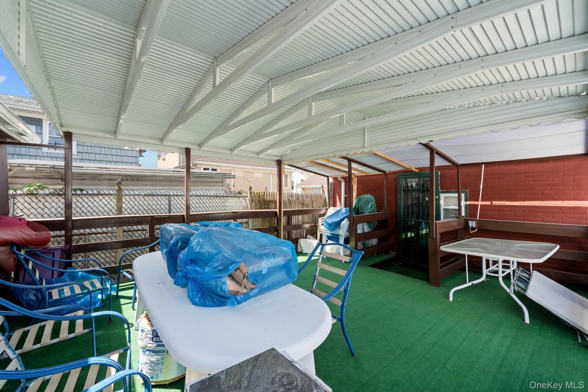 15843 101st Street Property Photo 8