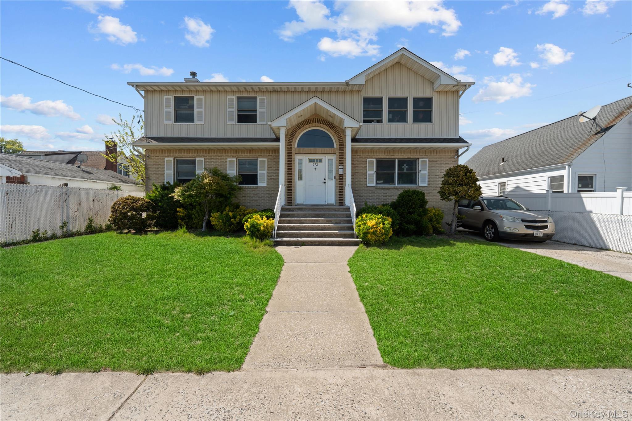 372 Madison Street Property Photo 1