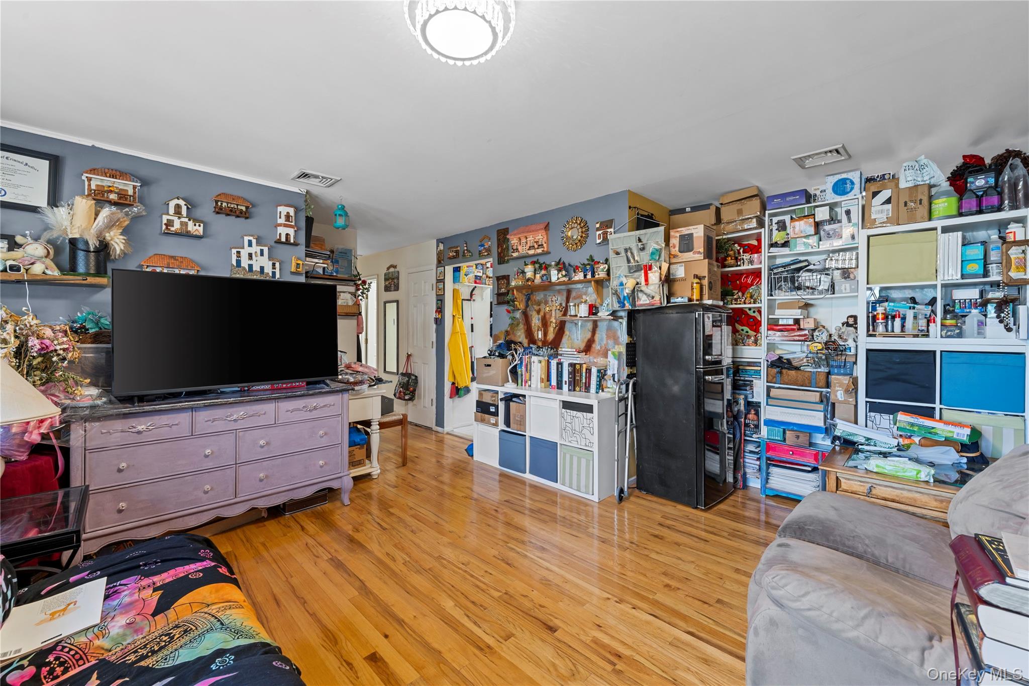 372 Madison Street Property Photo 12