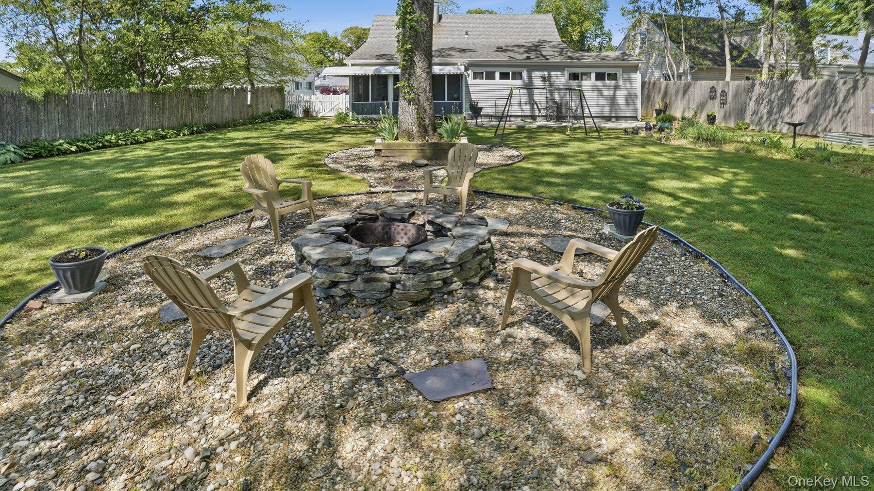 204 Denton Place Property Photo 16