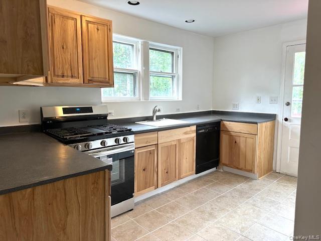 100 Innis Avenue Property Photo 12