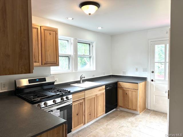 100 Innis Avenue Property Photo 16