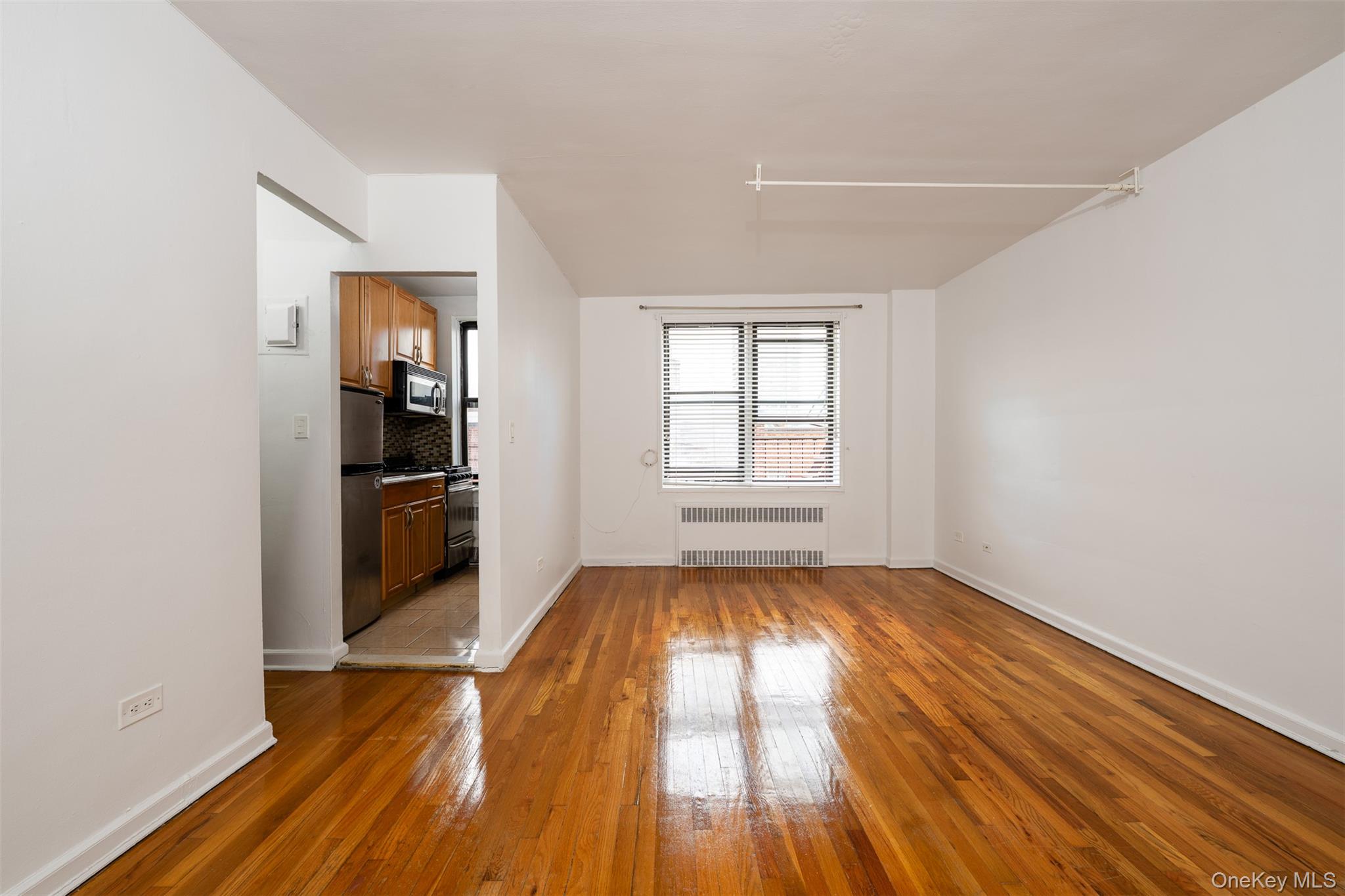 103-25 68th Avenue 7l Property Photo 4