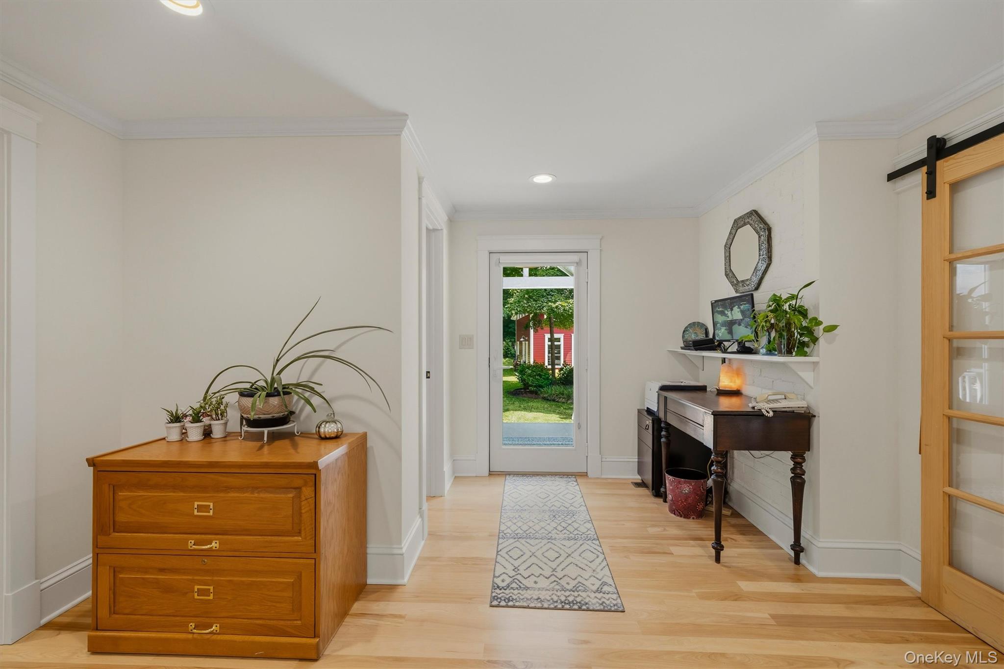 324 Haverstraw Road Property Photo 8