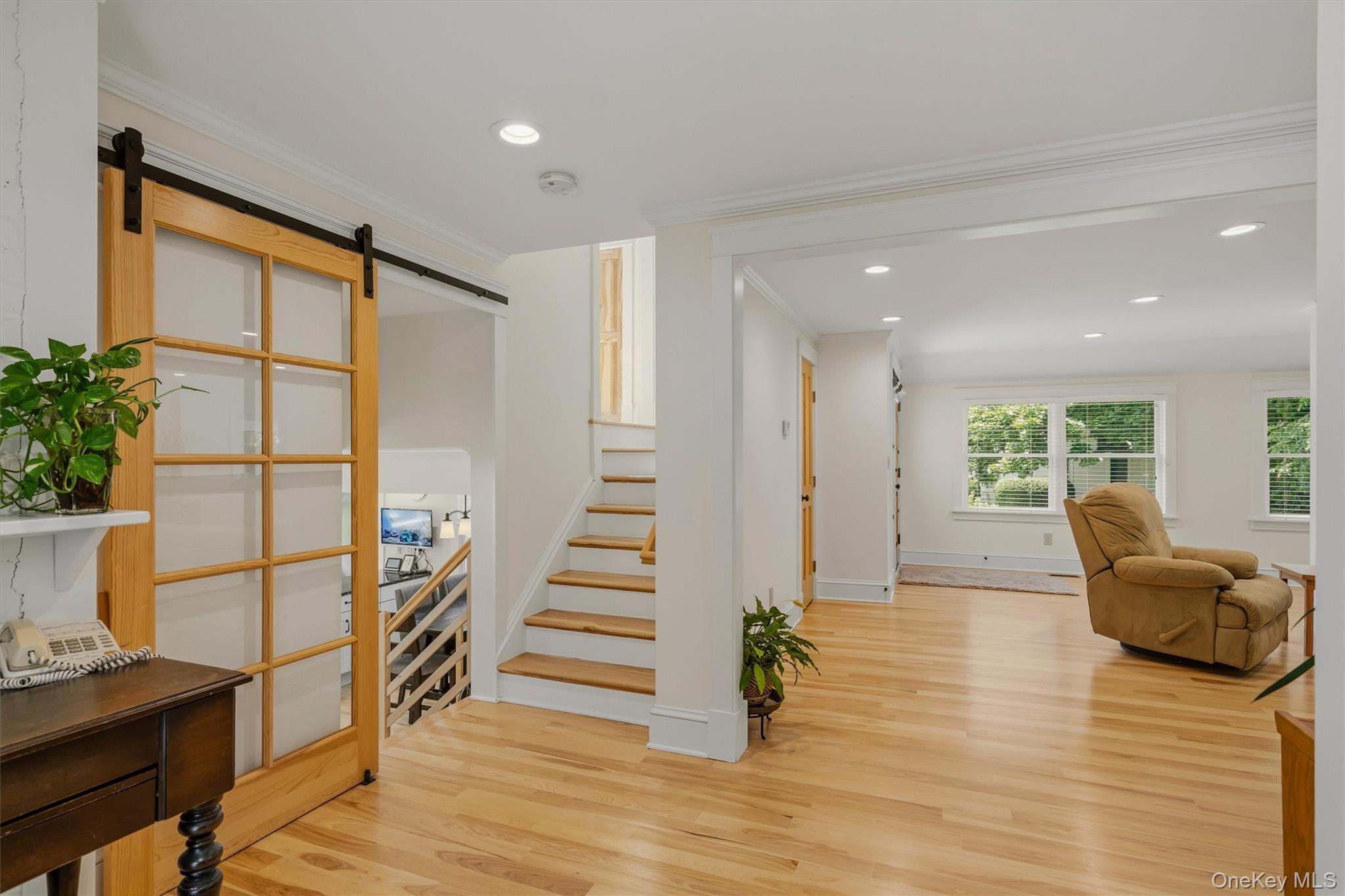 324 Haverstraw Road Property Photo 11