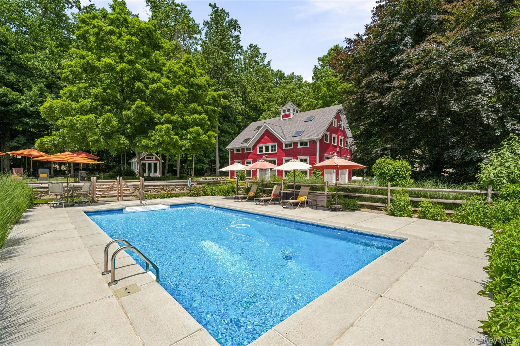 324 Haverstraw Road Property Photo 32