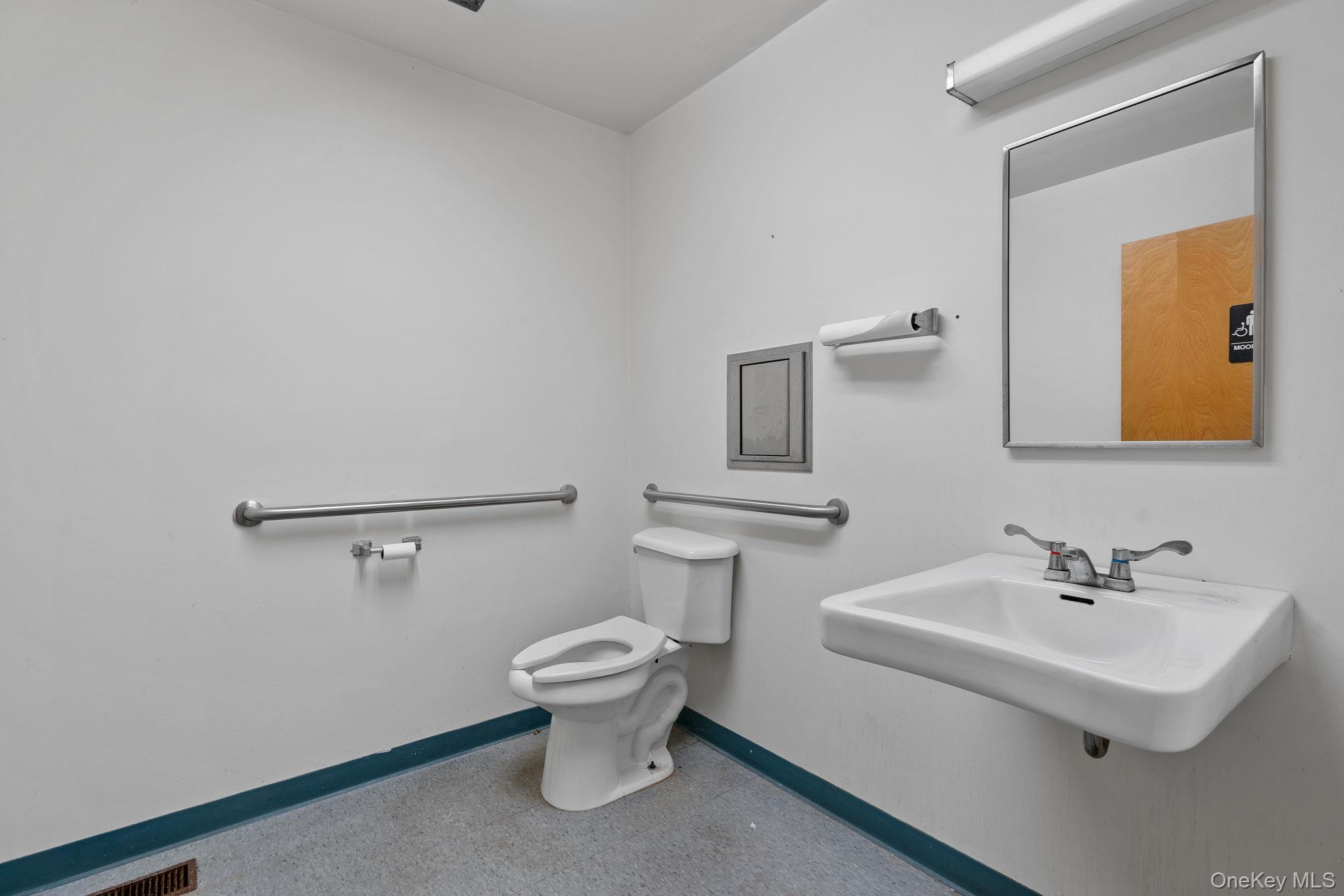 2300 State Route 208 State Route 208 2288 & 2290 Property Photo 44