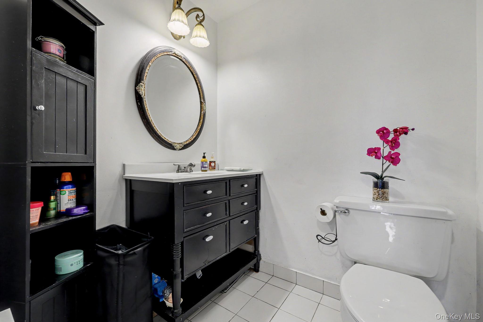 500 High Point Drive 810 Property Photo 24