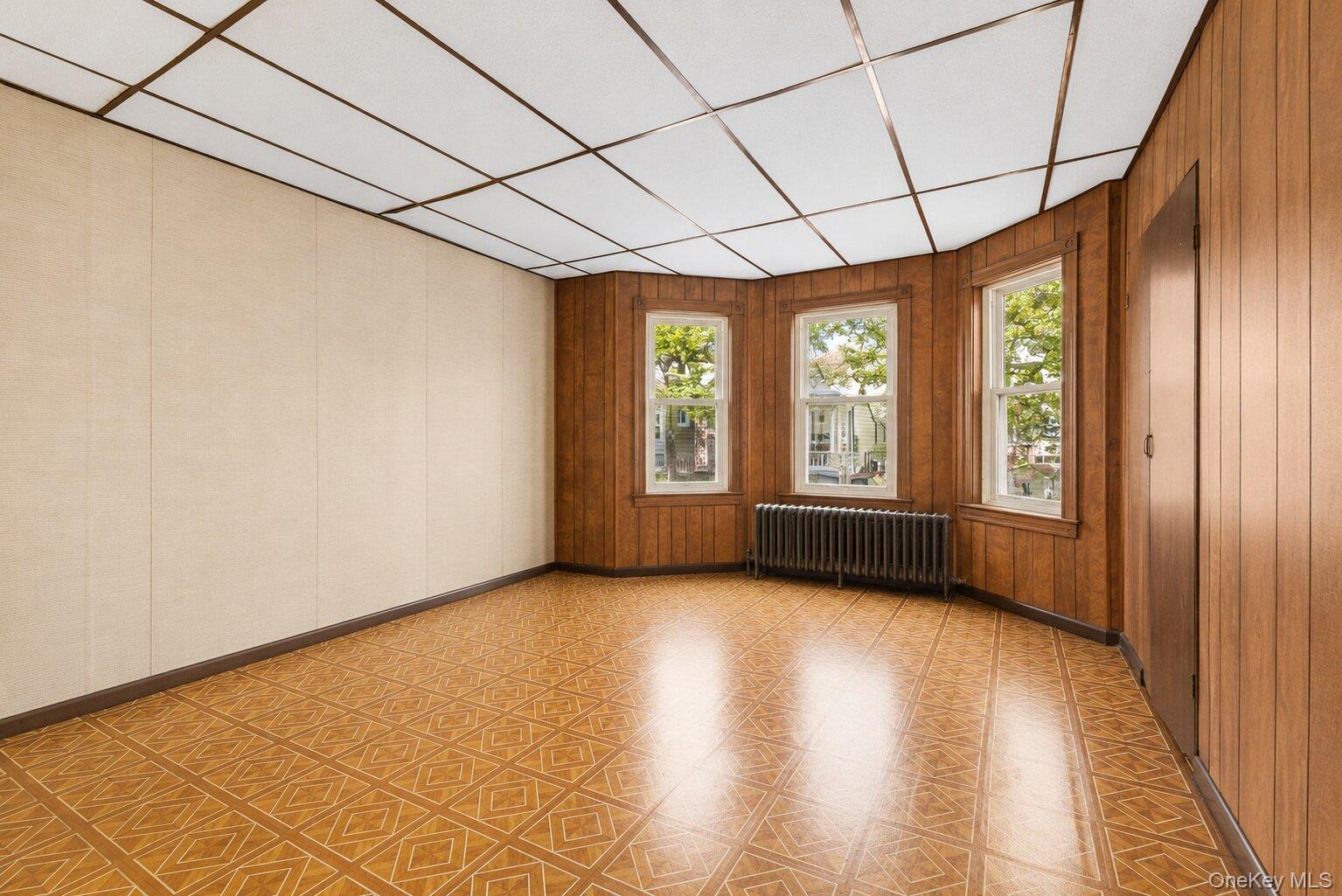 86-32 79th Street Property Photo 4