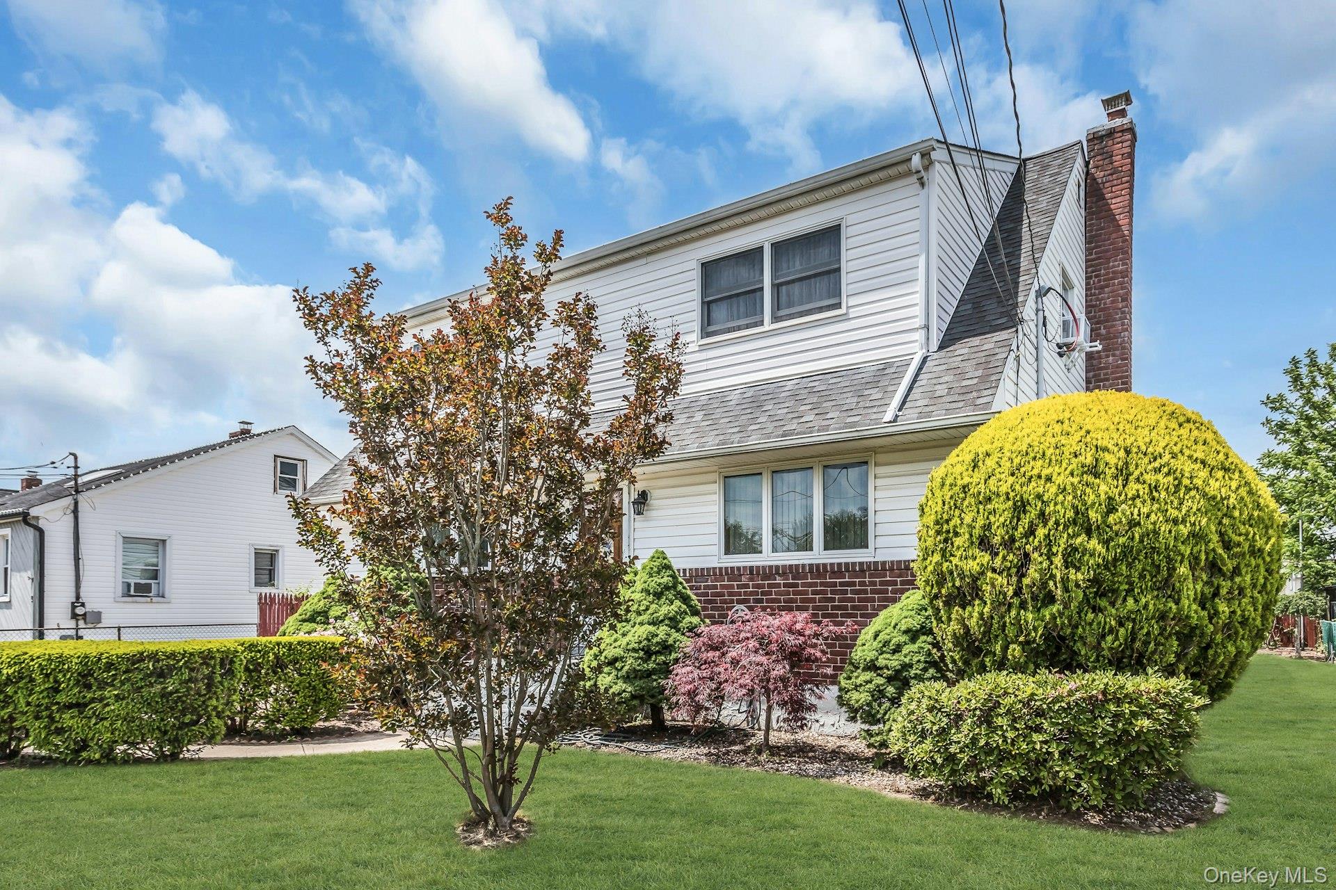 22 Beach Avenue Property Photo 3