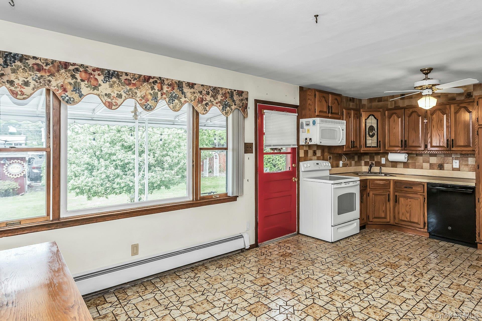 22 Beach Avenue Property Photo 9