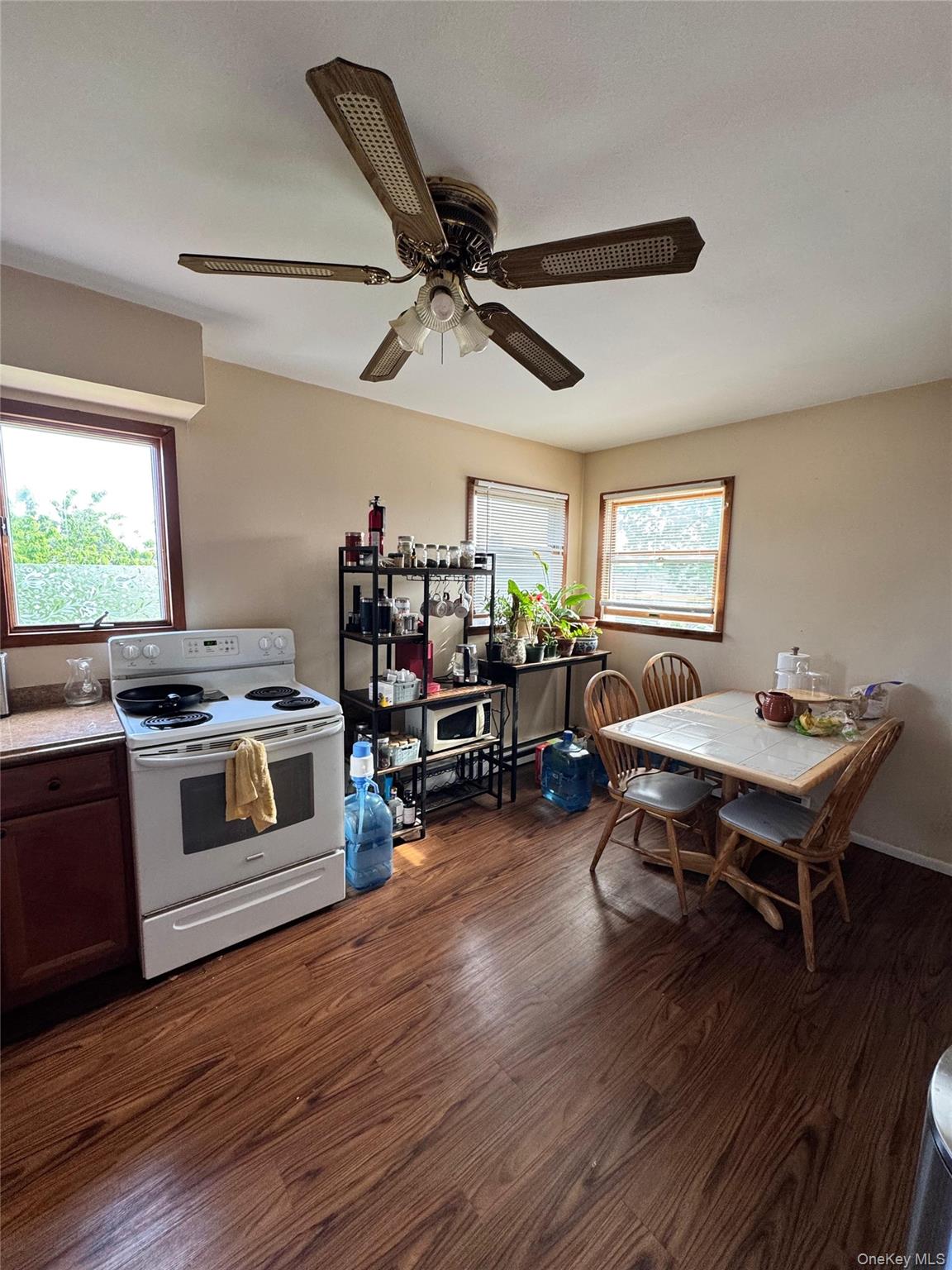 22 Beach Avenue Property Photo 17