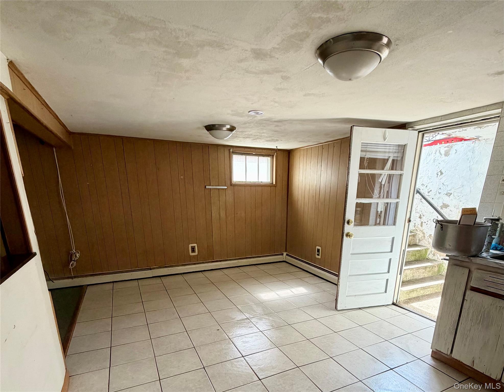 22 Beach Avenue Property Photo 25