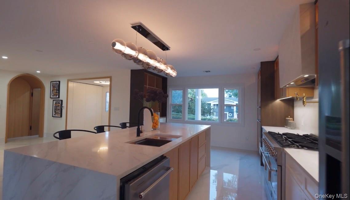 21 Wesleyan Road Property Photo 5