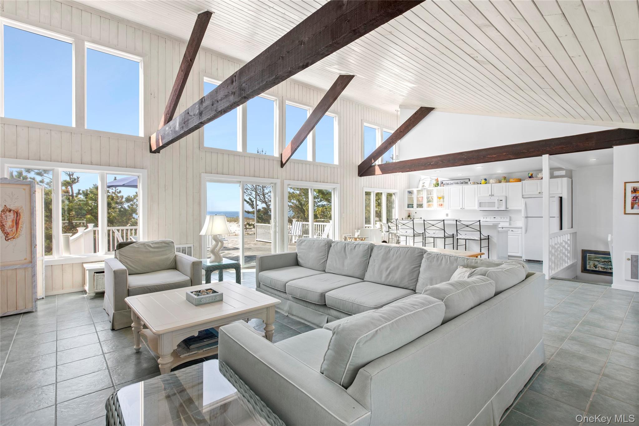 627 Dune Road Property Photo 4