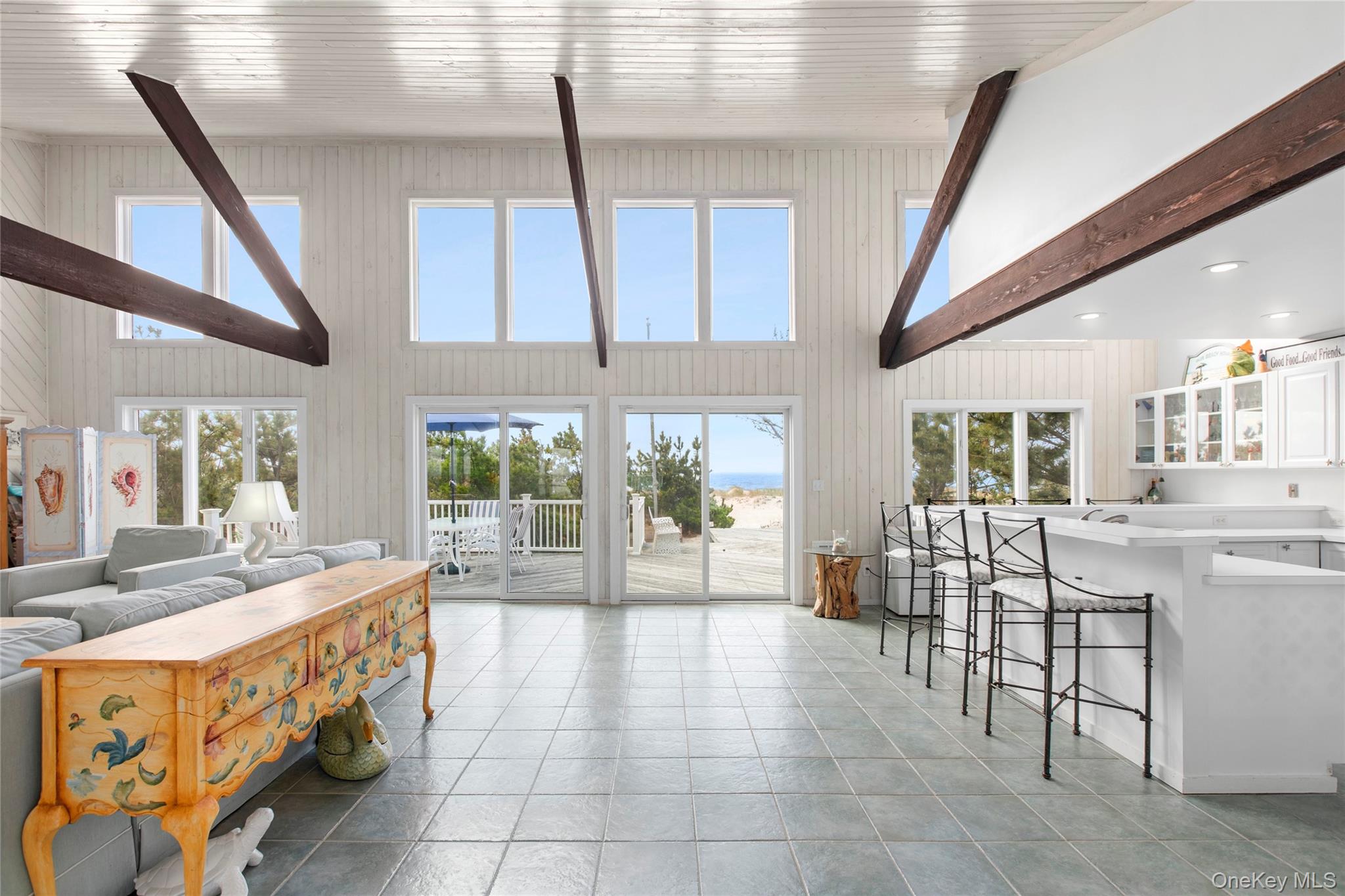 627 Dune Road Property Photo 8