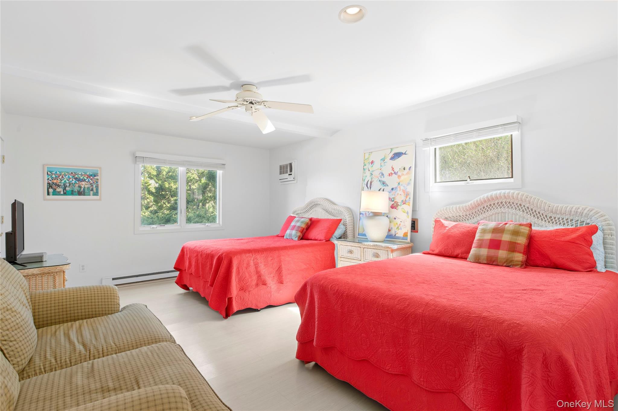 627 Dune Road Property Photo 15