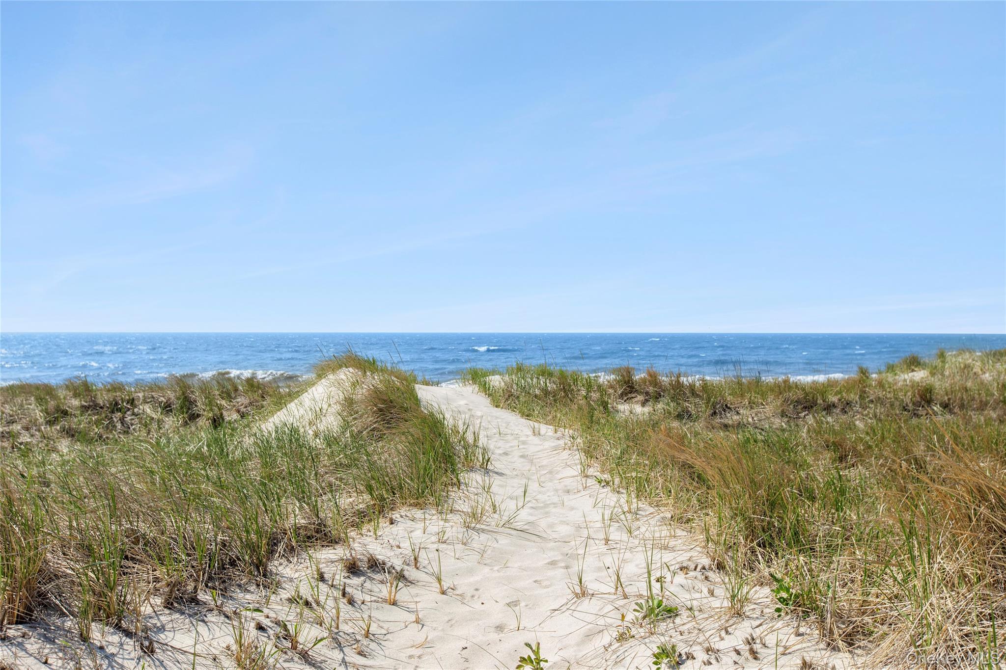 627 Dune Road Property Photo 20
