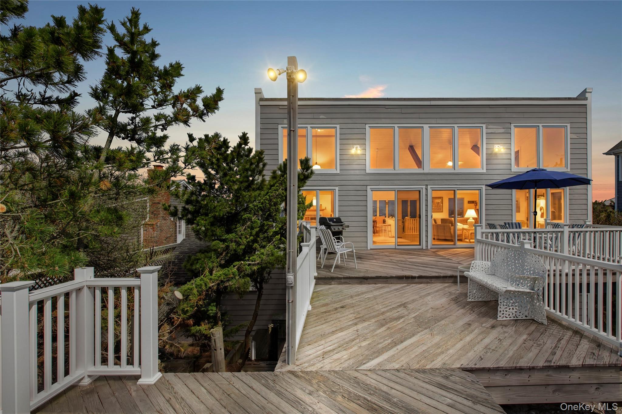 627 Dune Road Property Photo 27