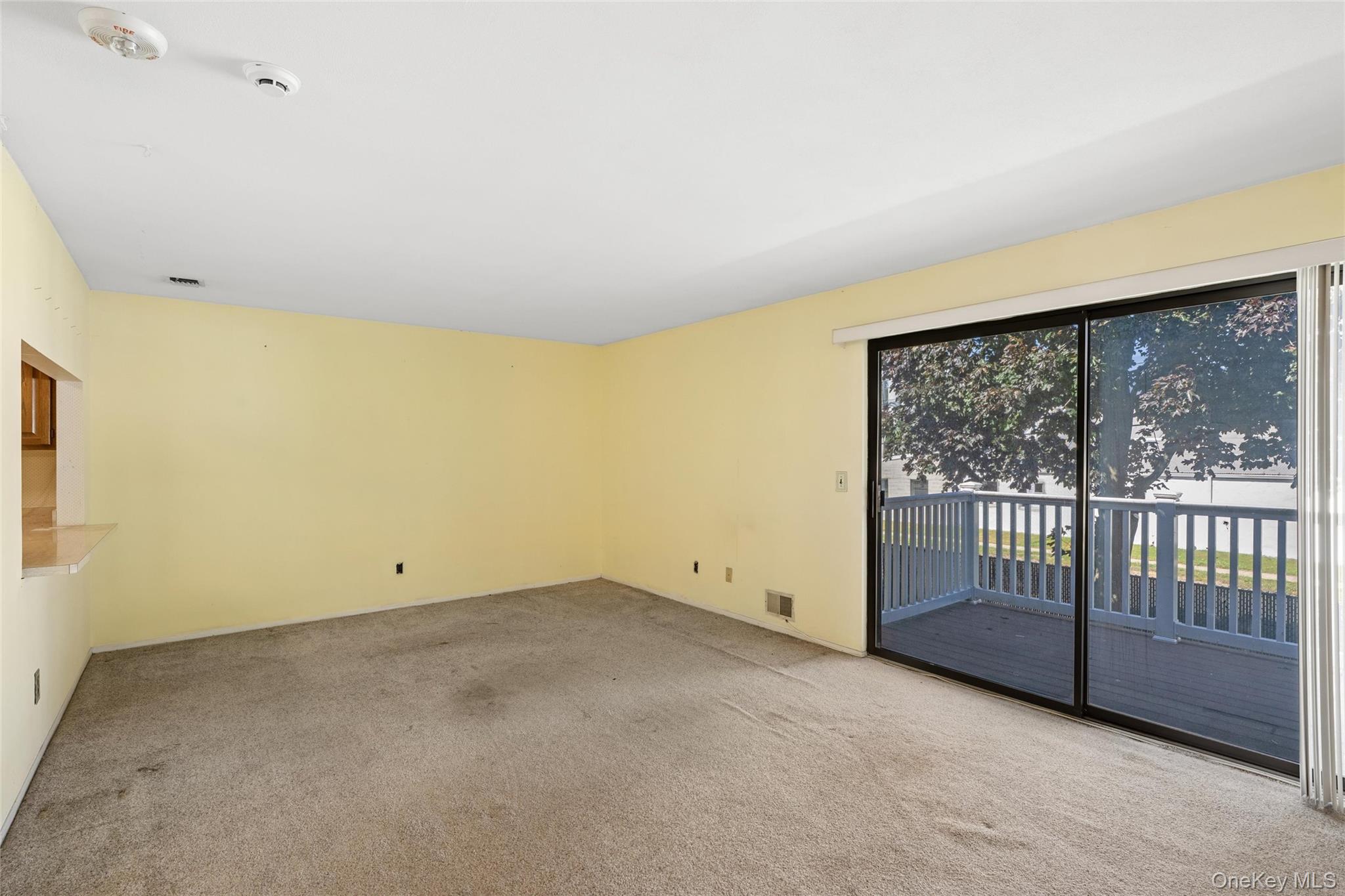 156 W Cambridge Drive 156 Property Photo 4
