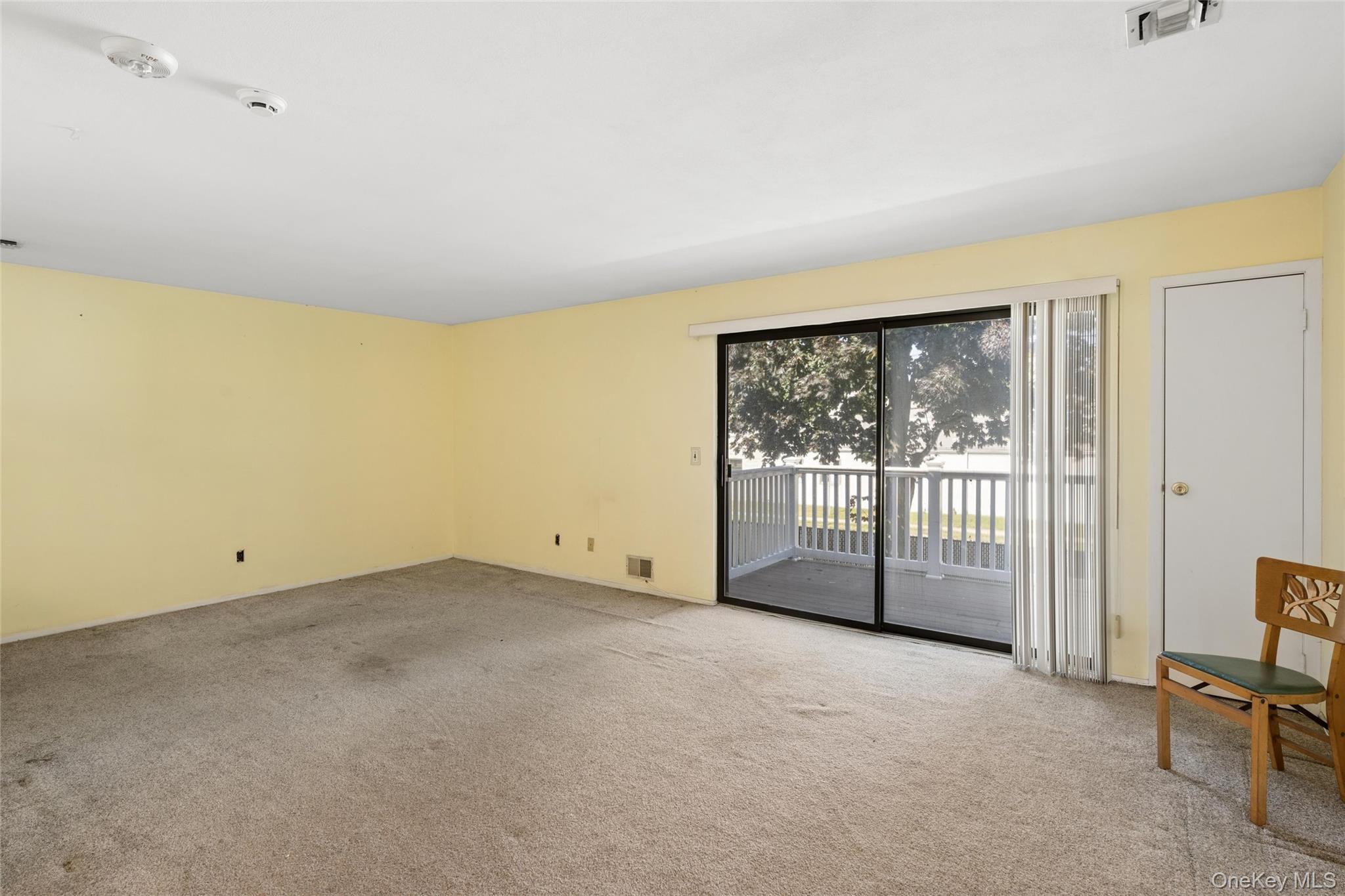 156 W Cambridge Drive 156 Property Photo 5
